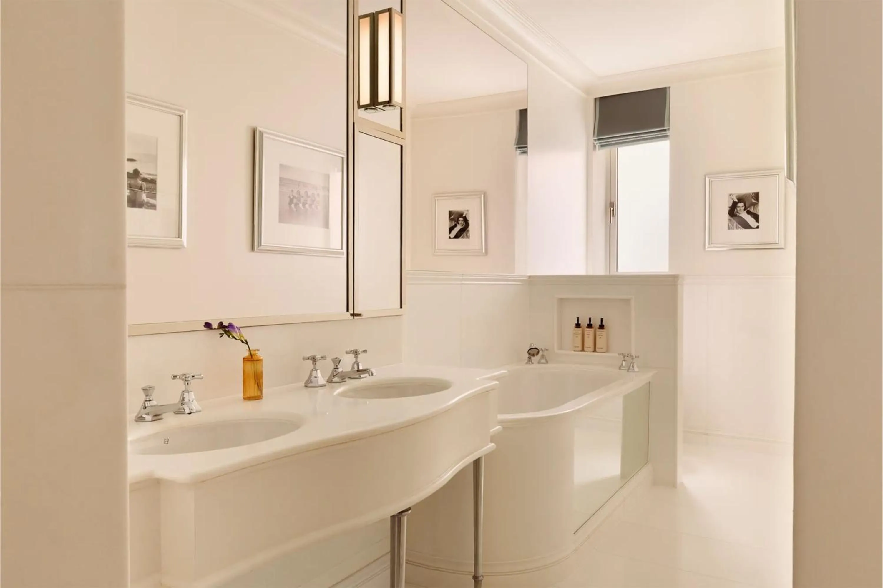 Bathroom in The Connaught, Maybourne