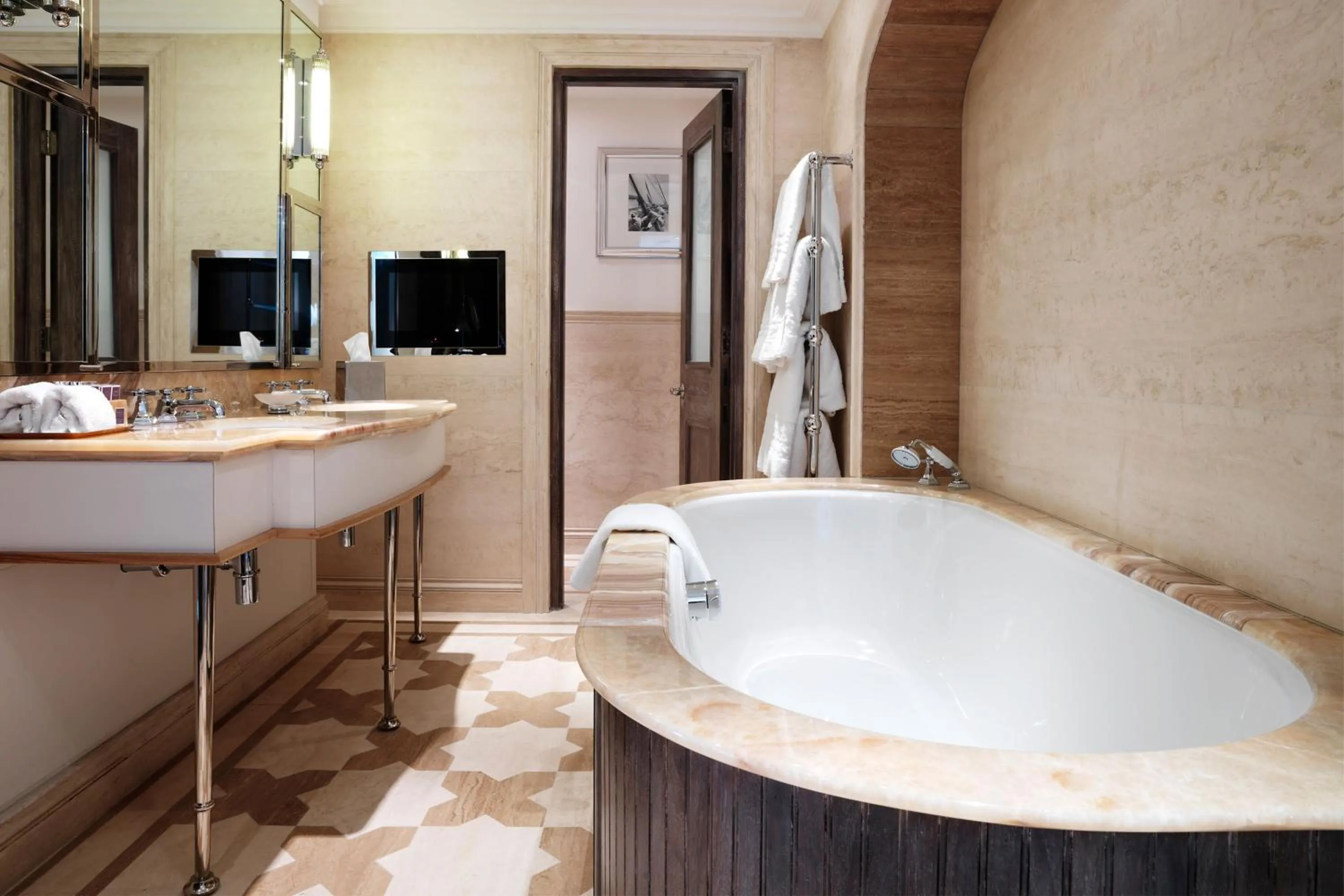 Bathroom in The Connaught, Maybourne