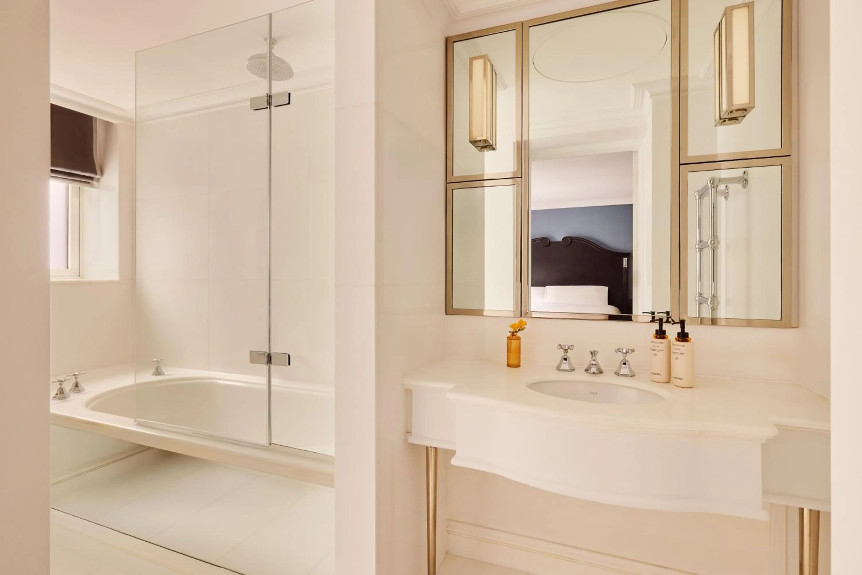 Bathroom in The Connaught, Maybourne