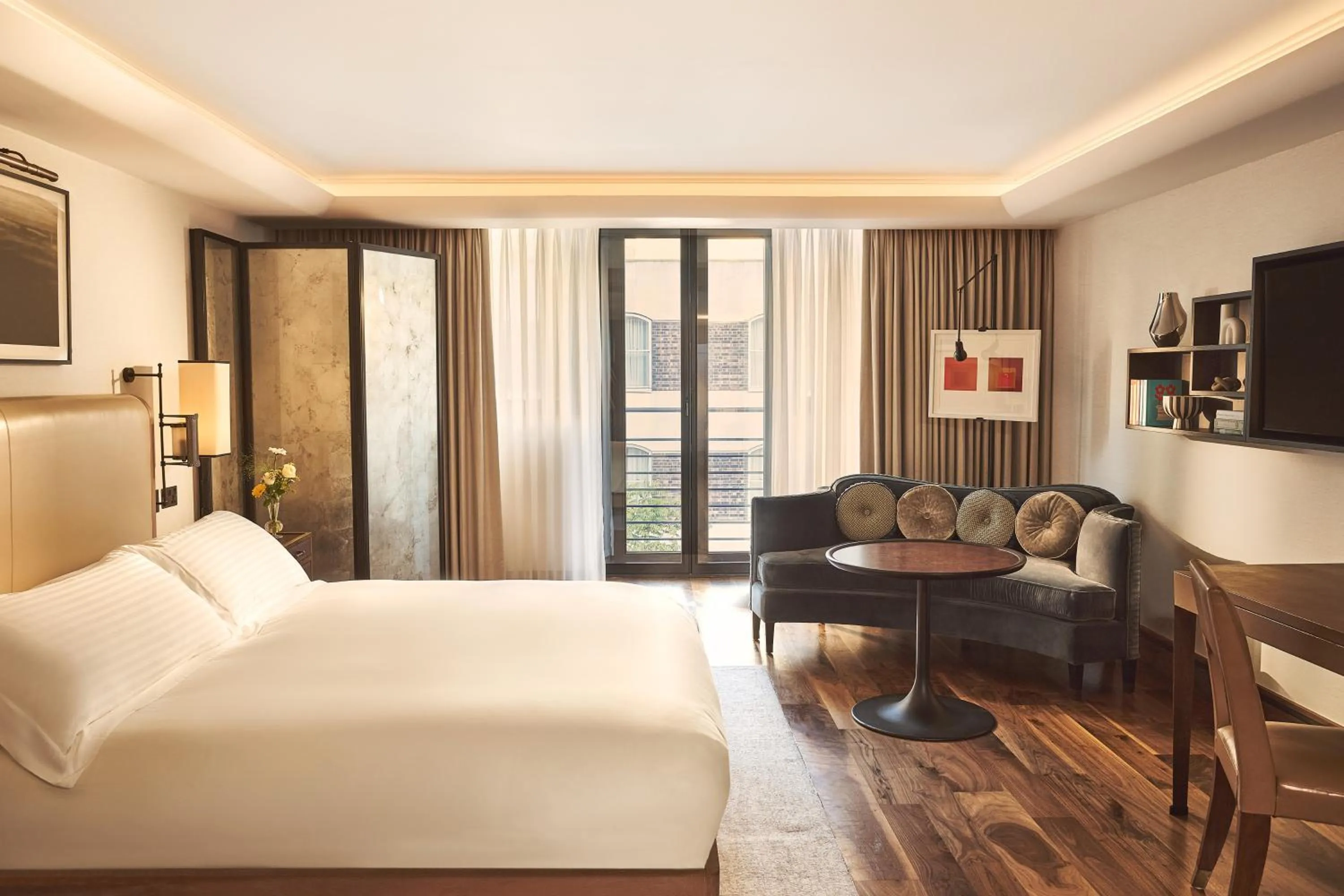 View (from property/room), Bed in The Connaught, Maybourne