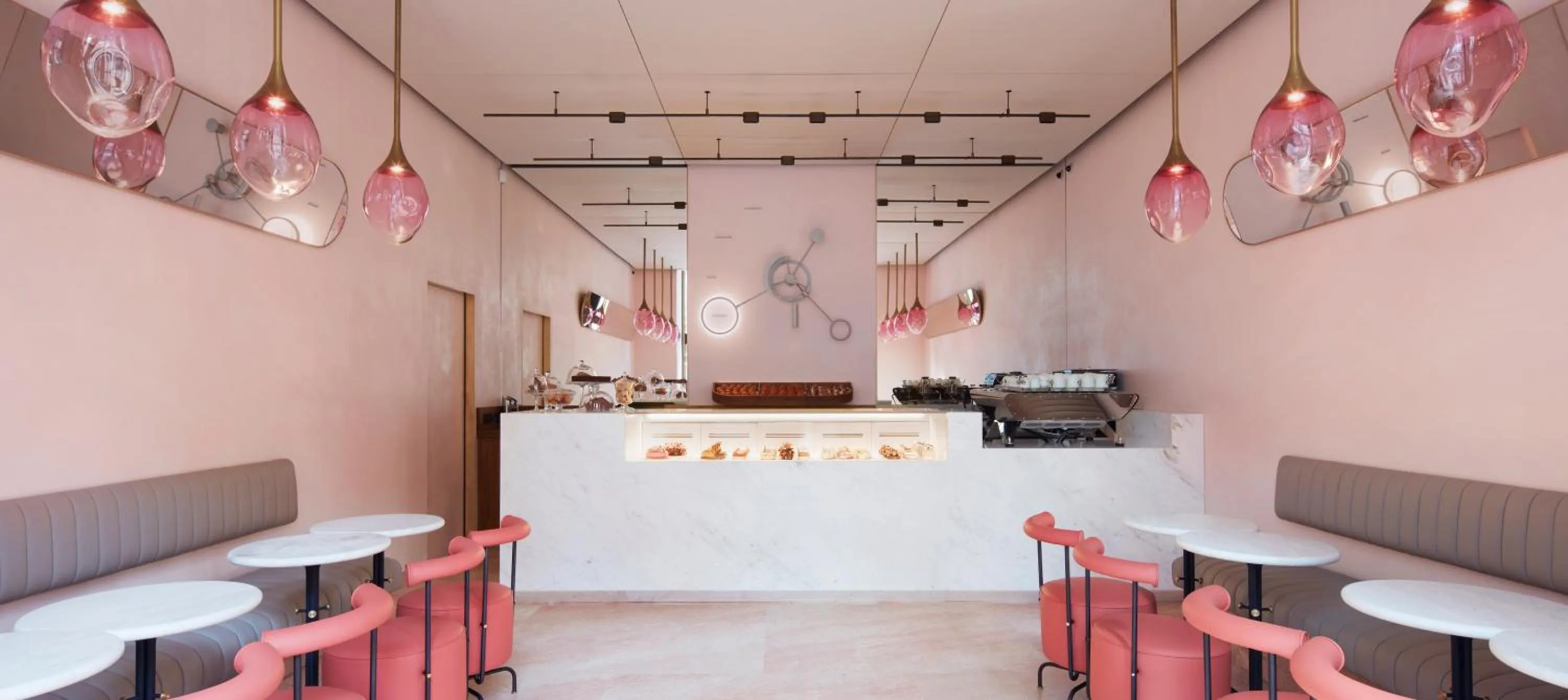 Restaurant/places to eat in The Connaught, Maybourne