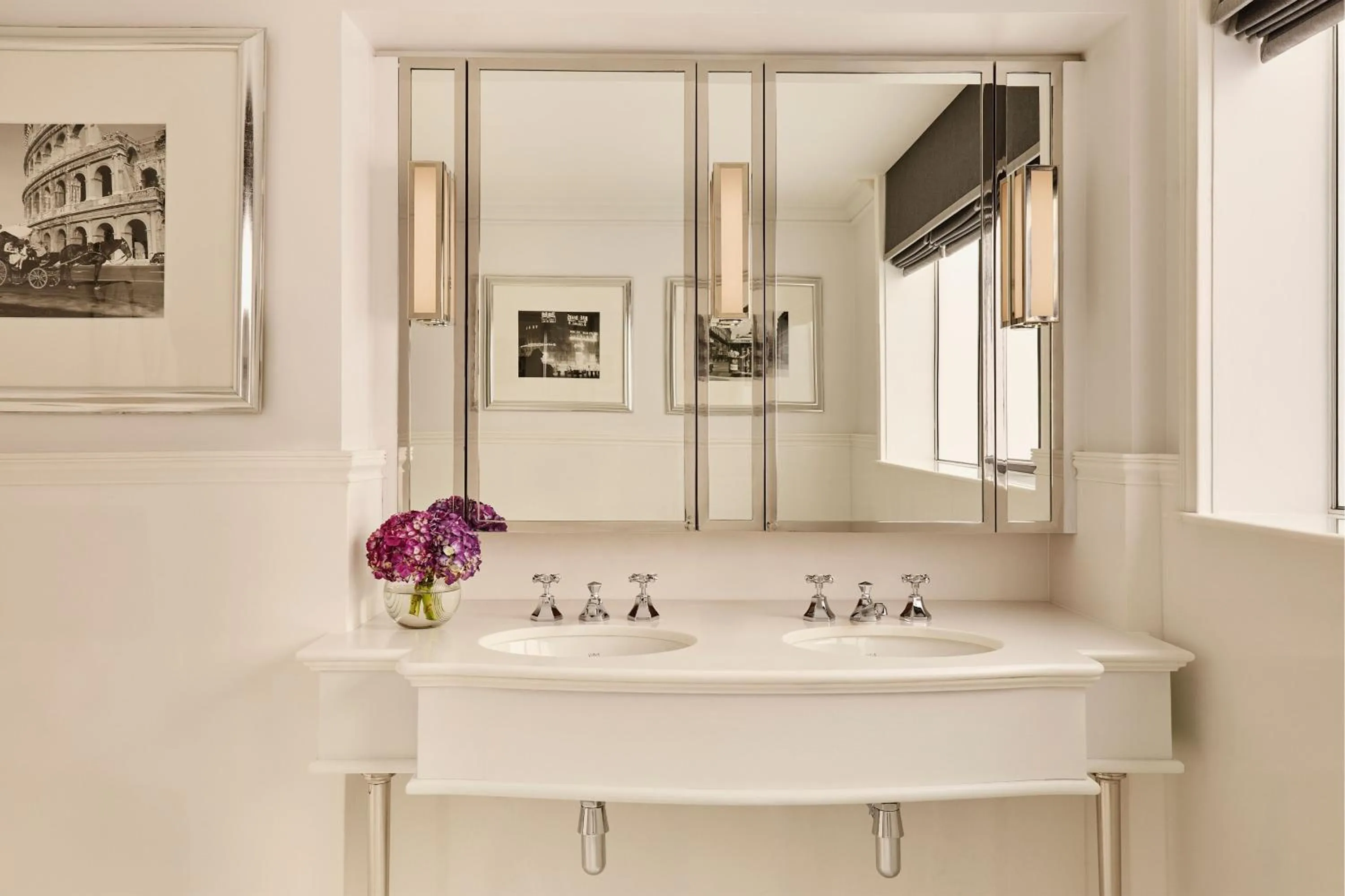 Bathroom in The Connaught, Maybourne