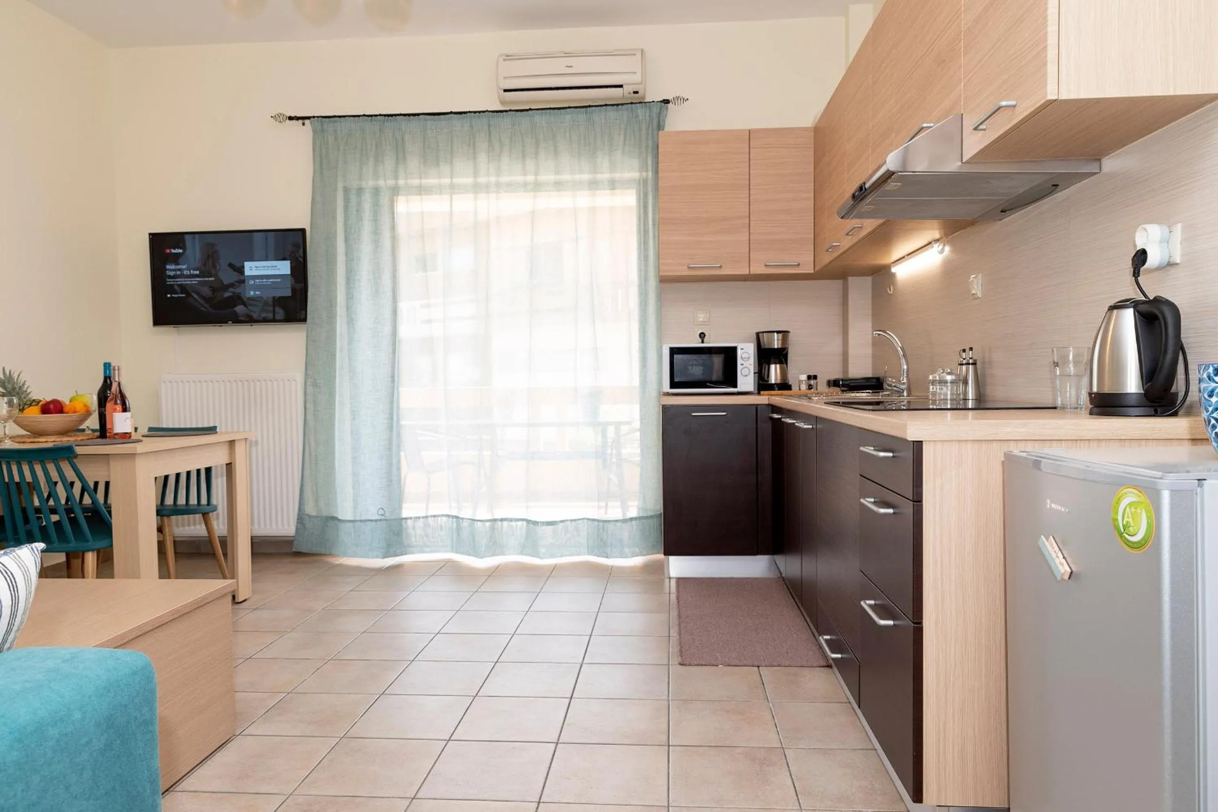 Plumi City Apartments