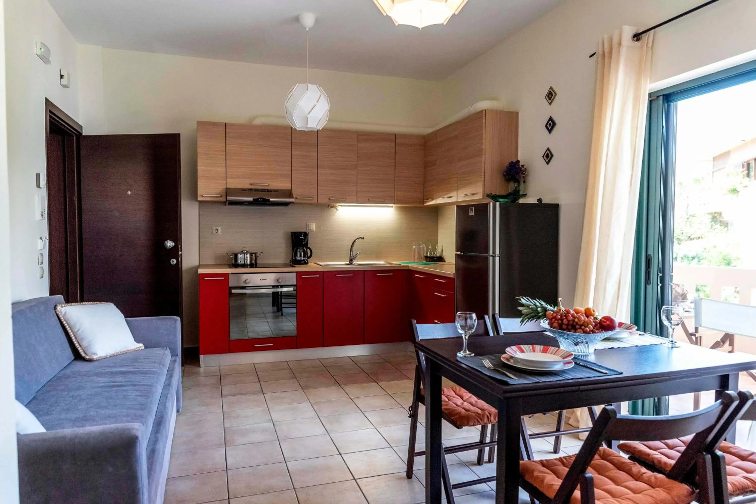 Plumi City Apartments