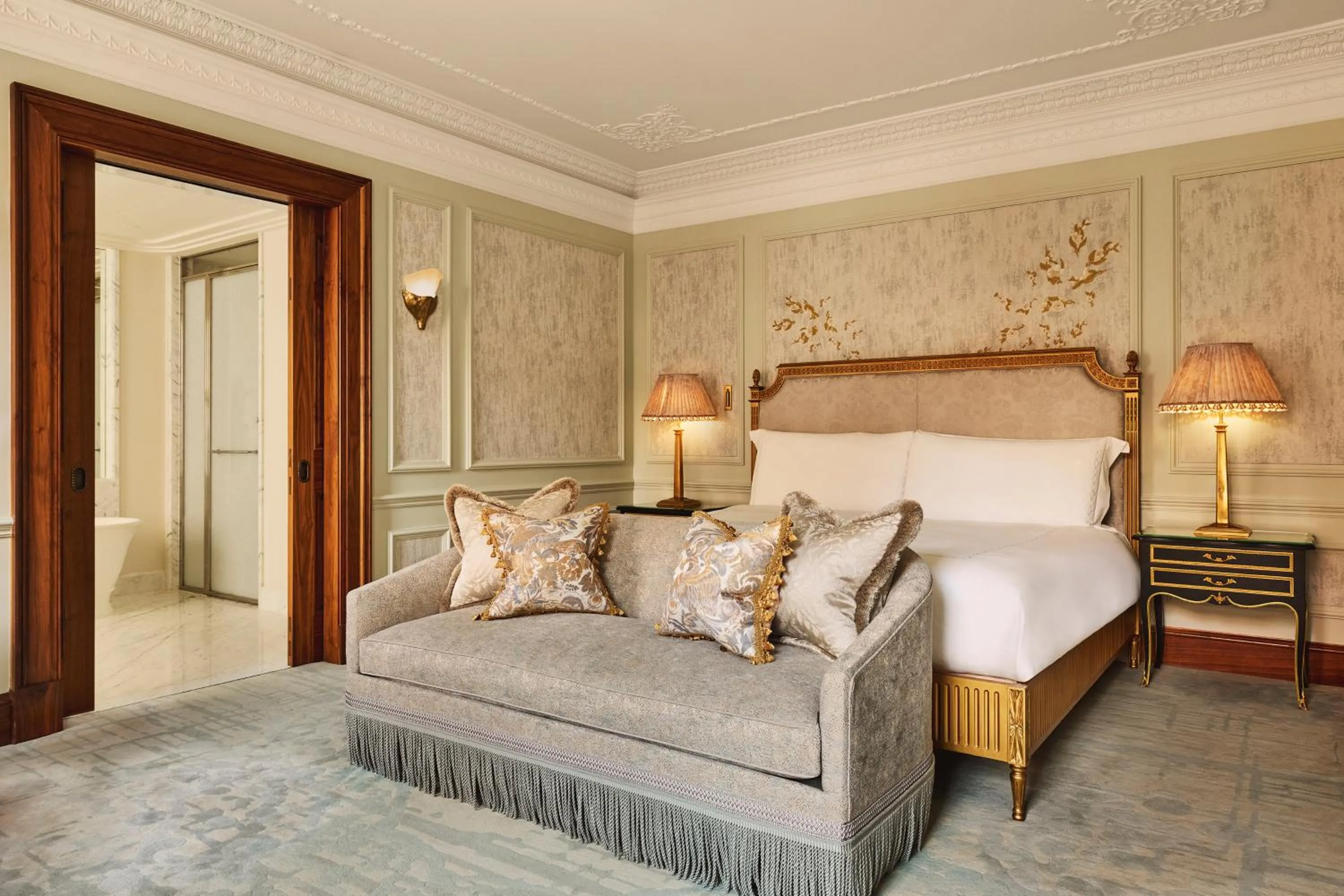 Bedroom, Bed in Claridge's, Maybourne