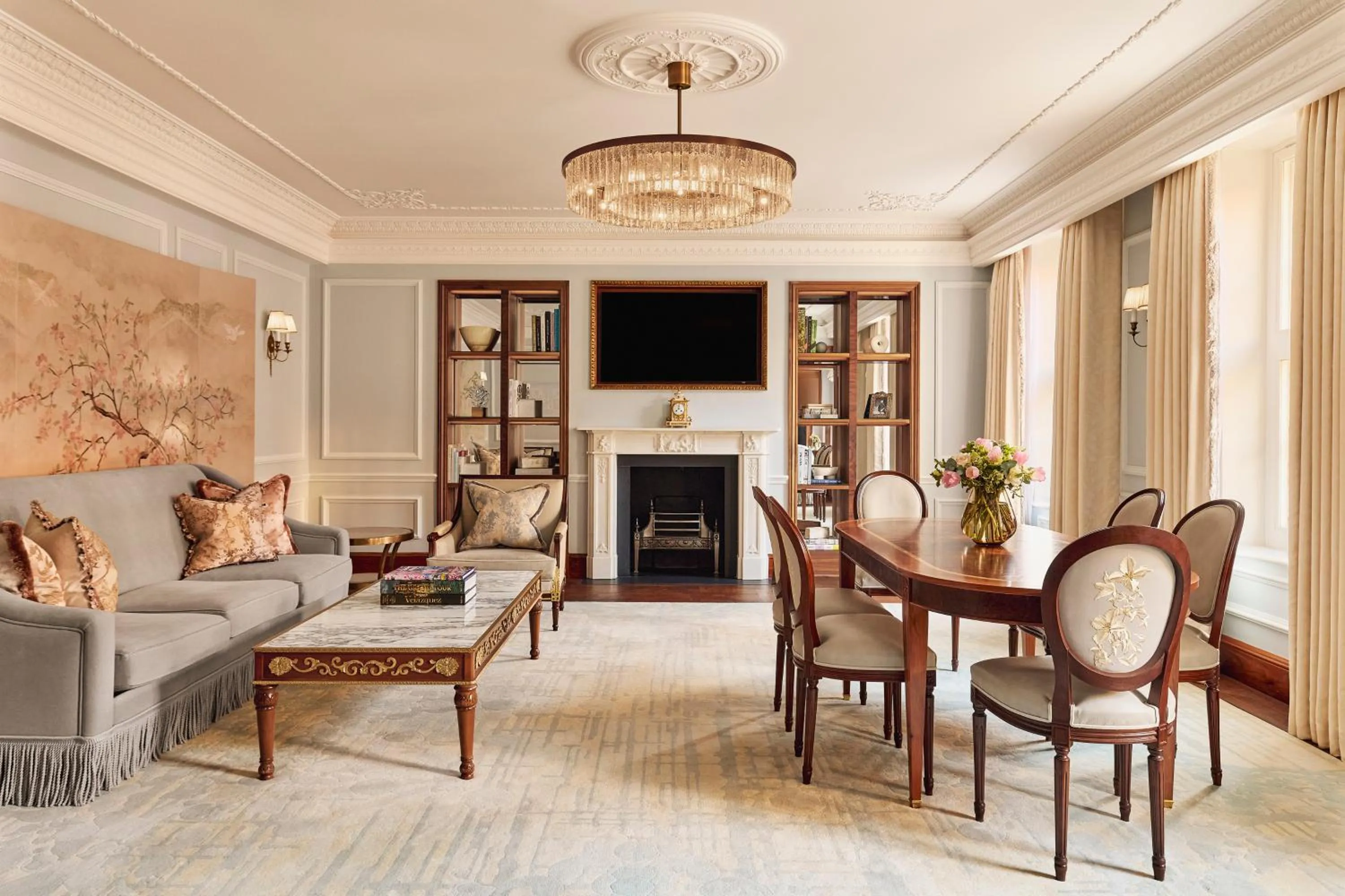 Living room in Claridge's, Maybourne