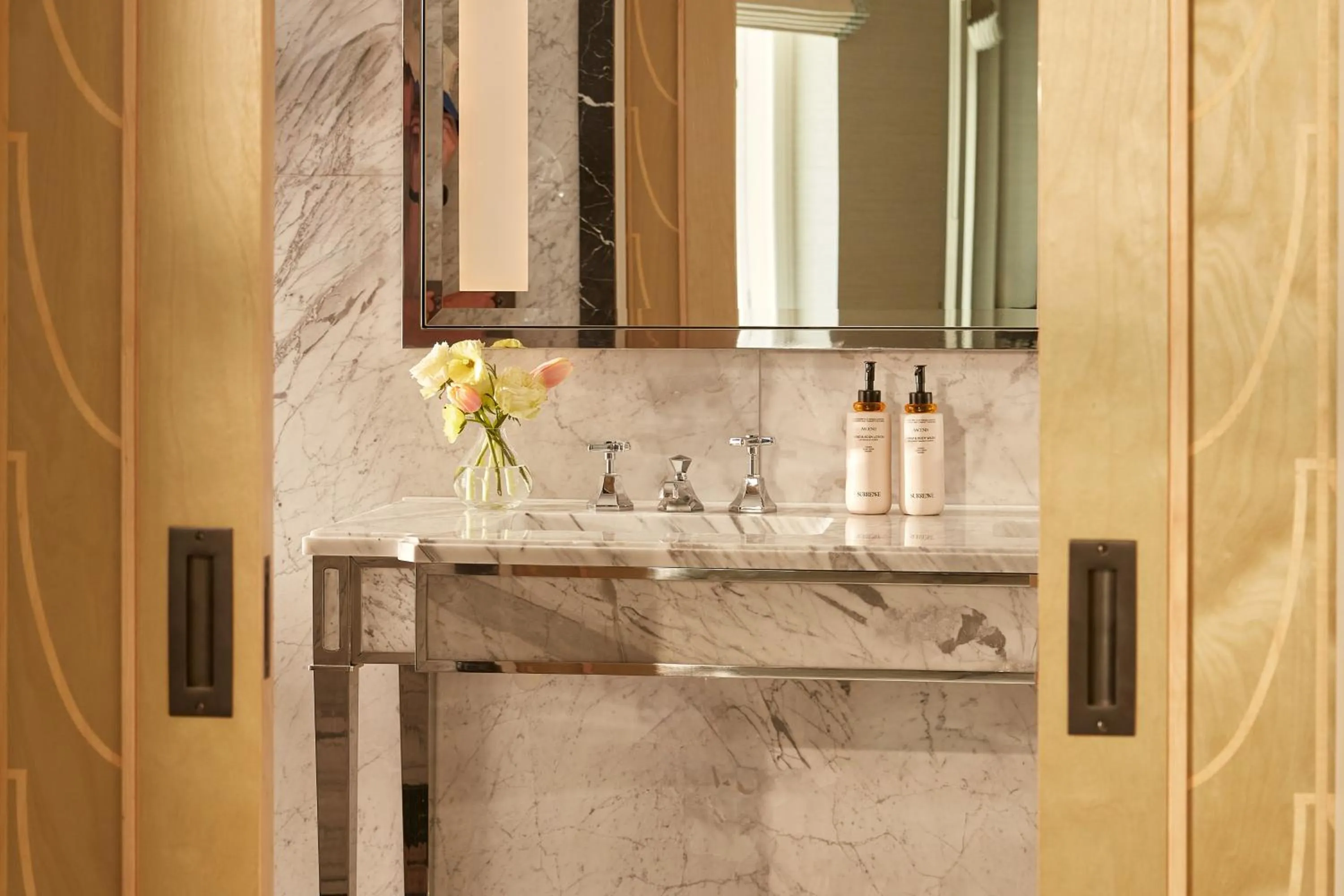 Bathroom in Claridge's, Maybourne