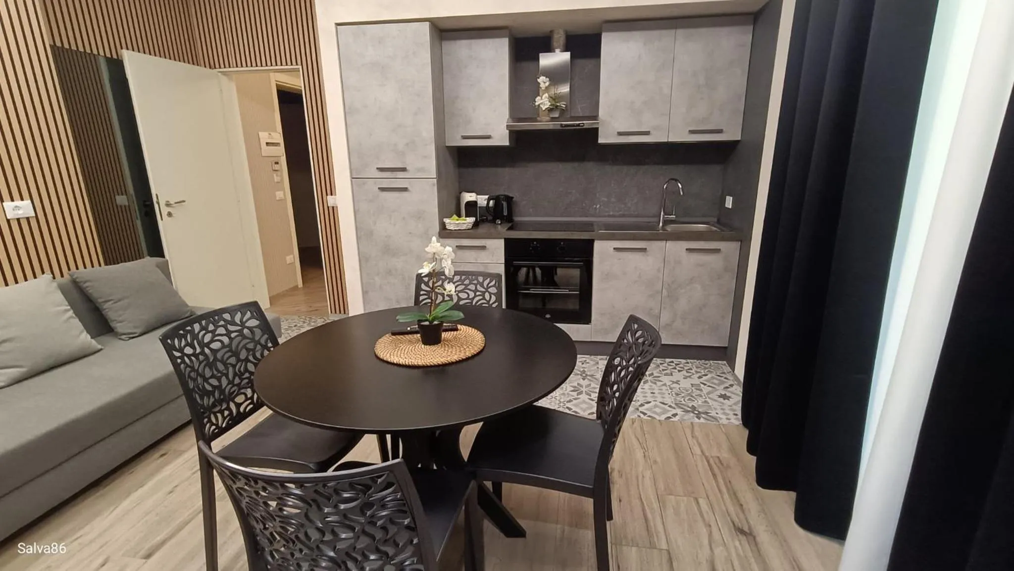 Th Luxury Rooms & Apartment