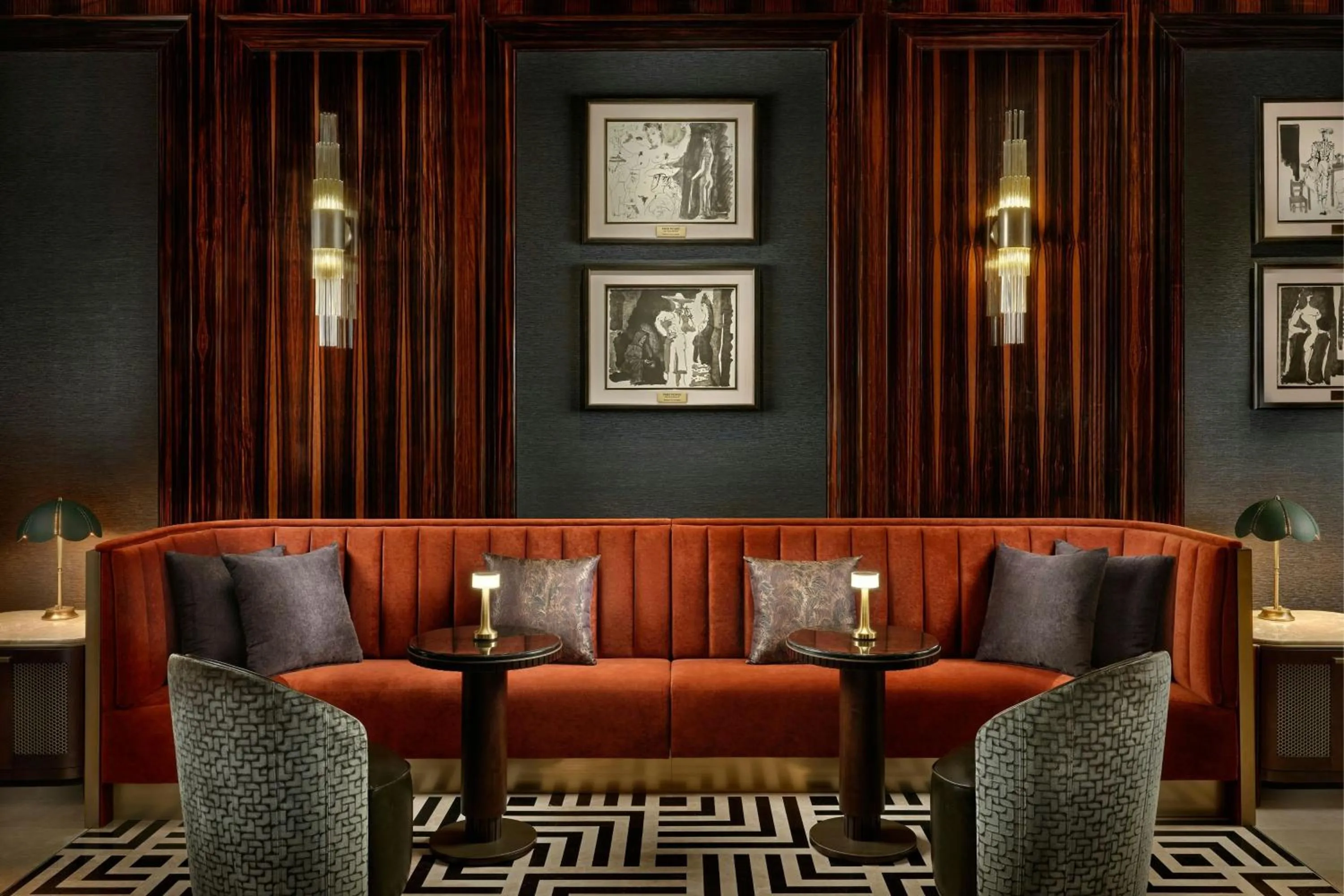 Lounge or bar in The St Regis Singapore