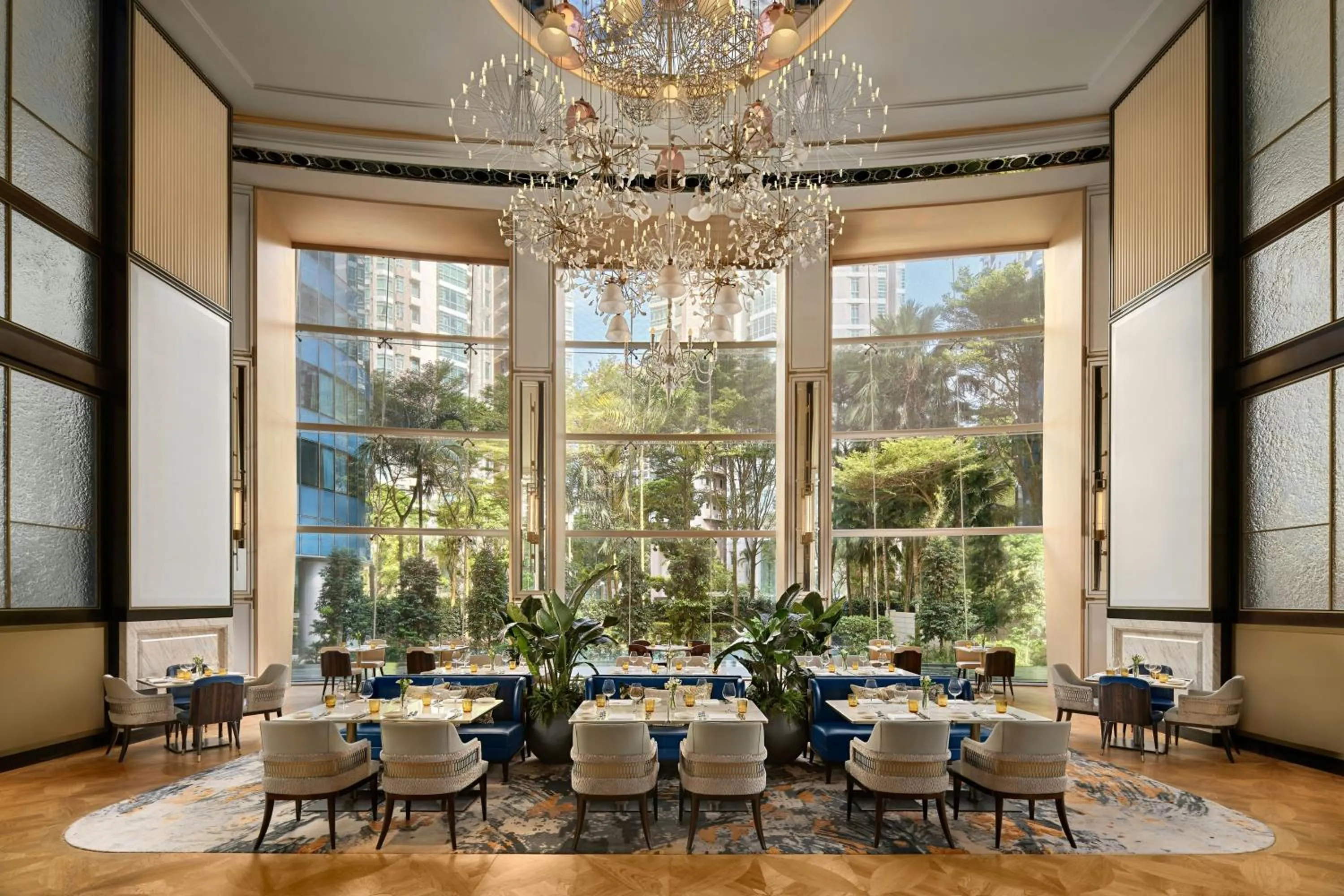Restaurant/places to eat in The St Regis Singapore