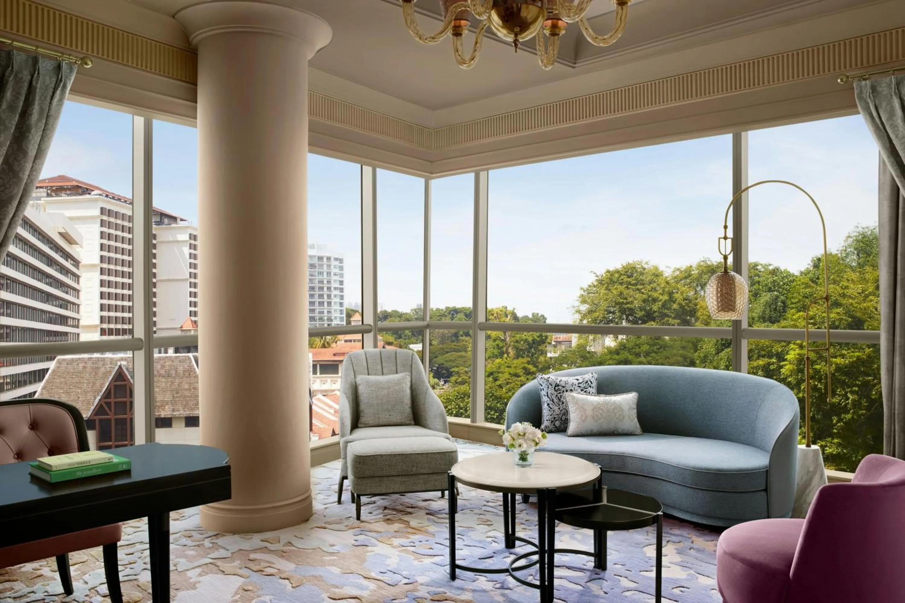 Living room in The St Regis Singapore