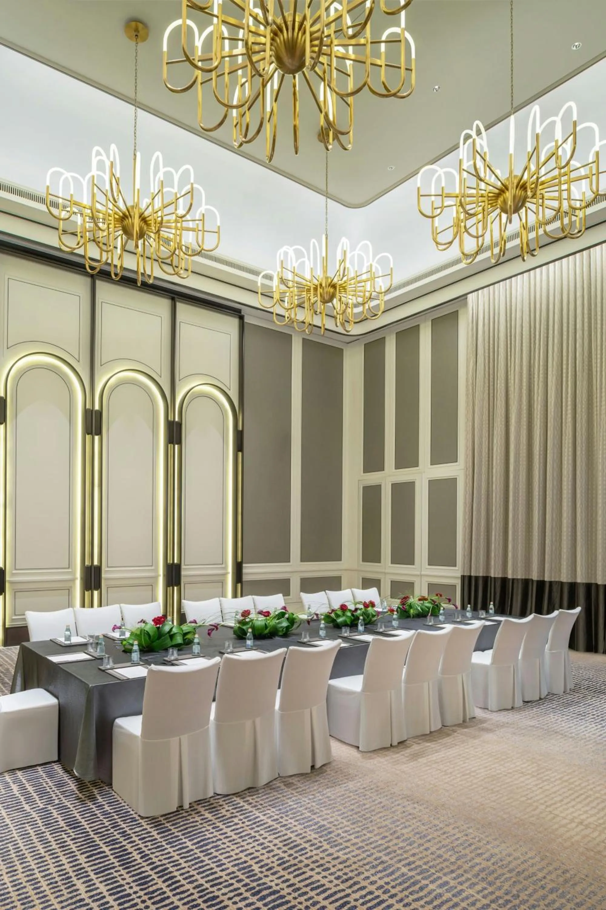 Meeting/conference room in The St Regis Singapore