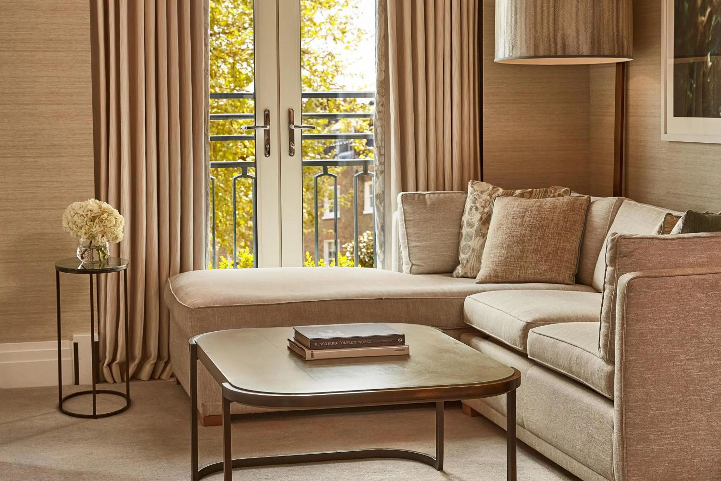 Photo of the whole room in The Berkeley, Maybourne