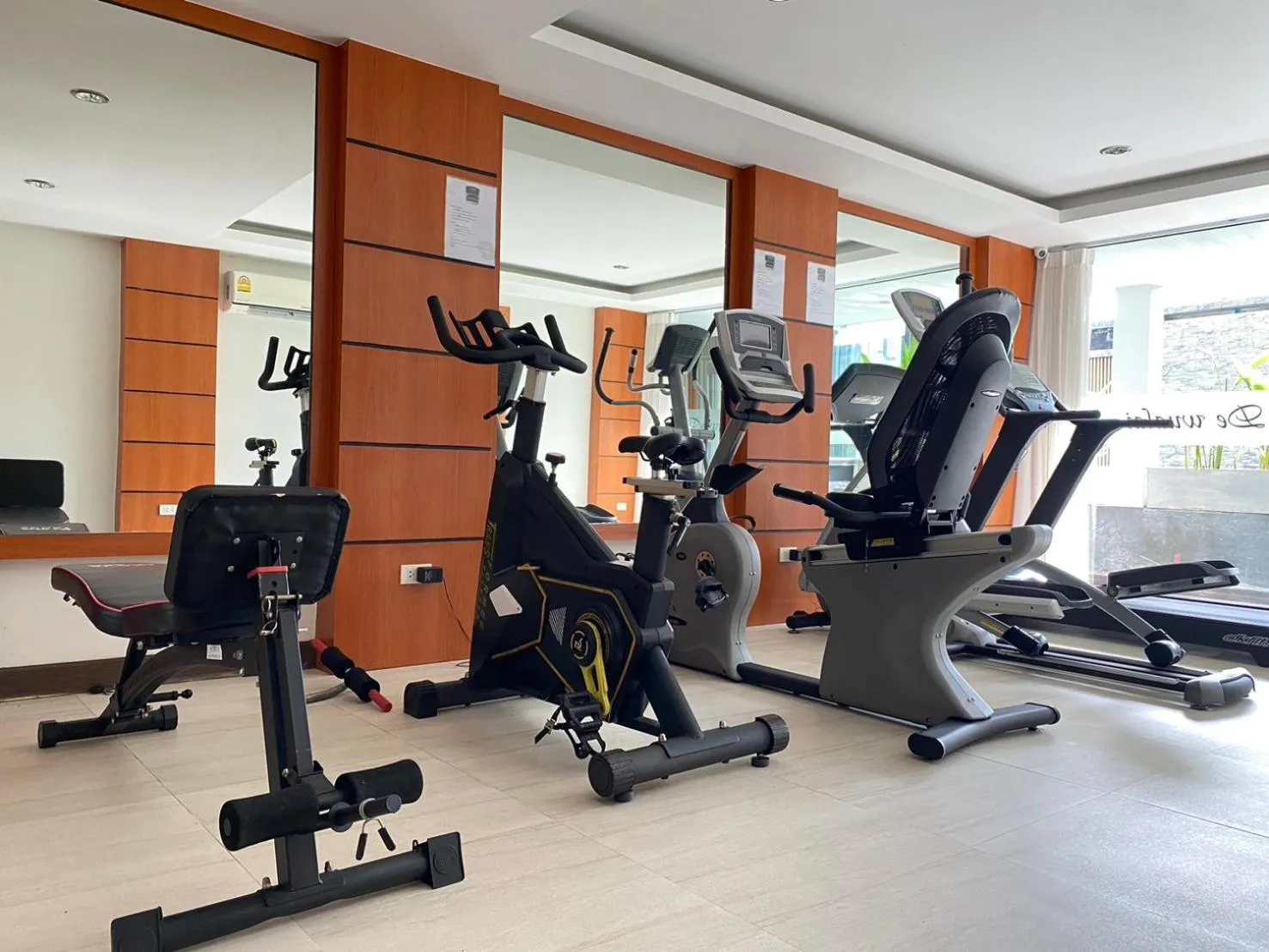 Fitness centre/facilities in Hotel De Wualai