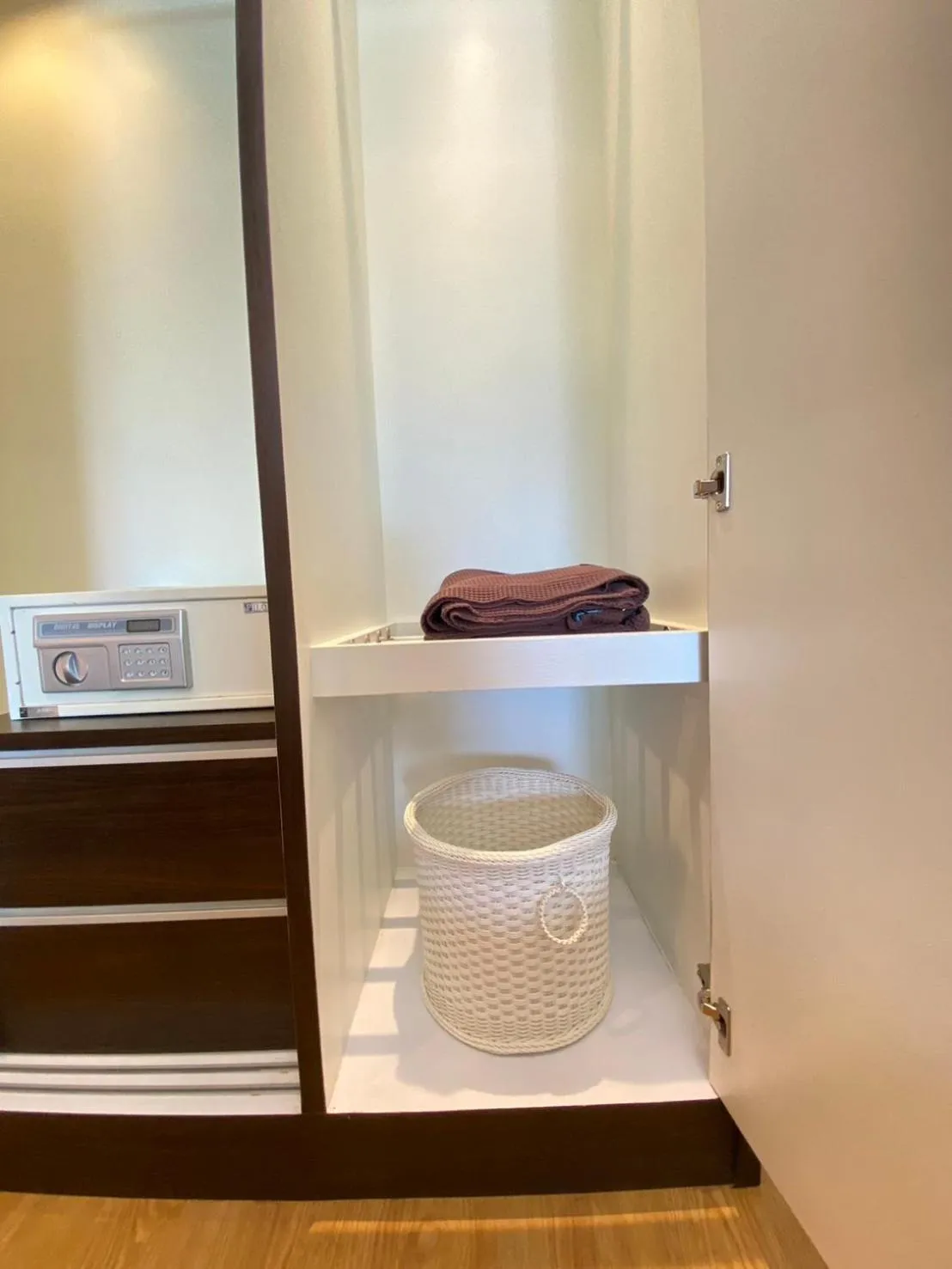 safe in Hotel De Wualai