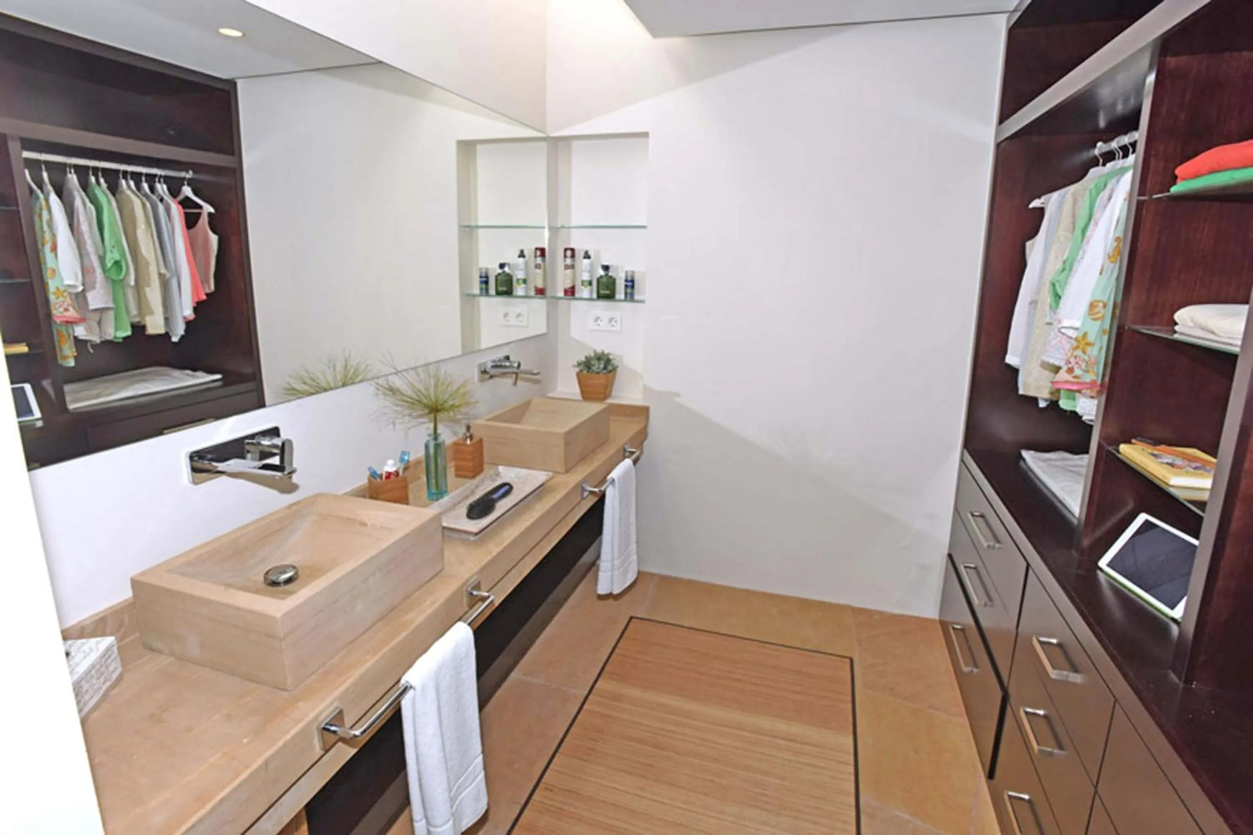 Bathroom in Salobre Moringa