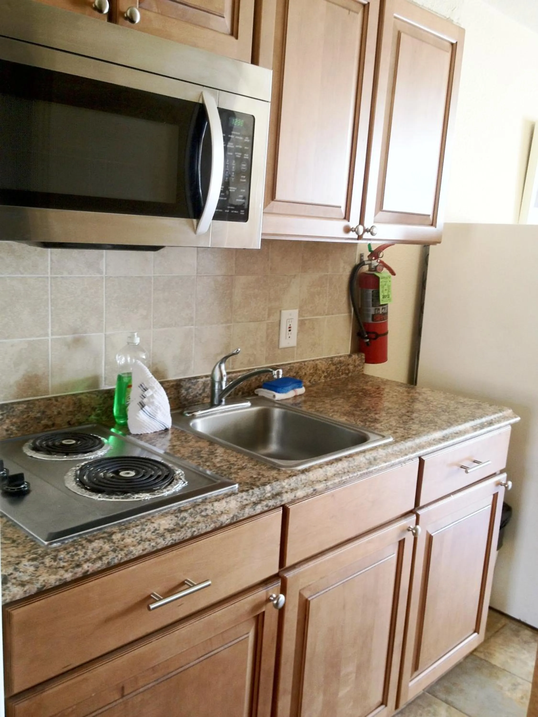 Kitchen or kitchenette in Casa Del Sol Motel