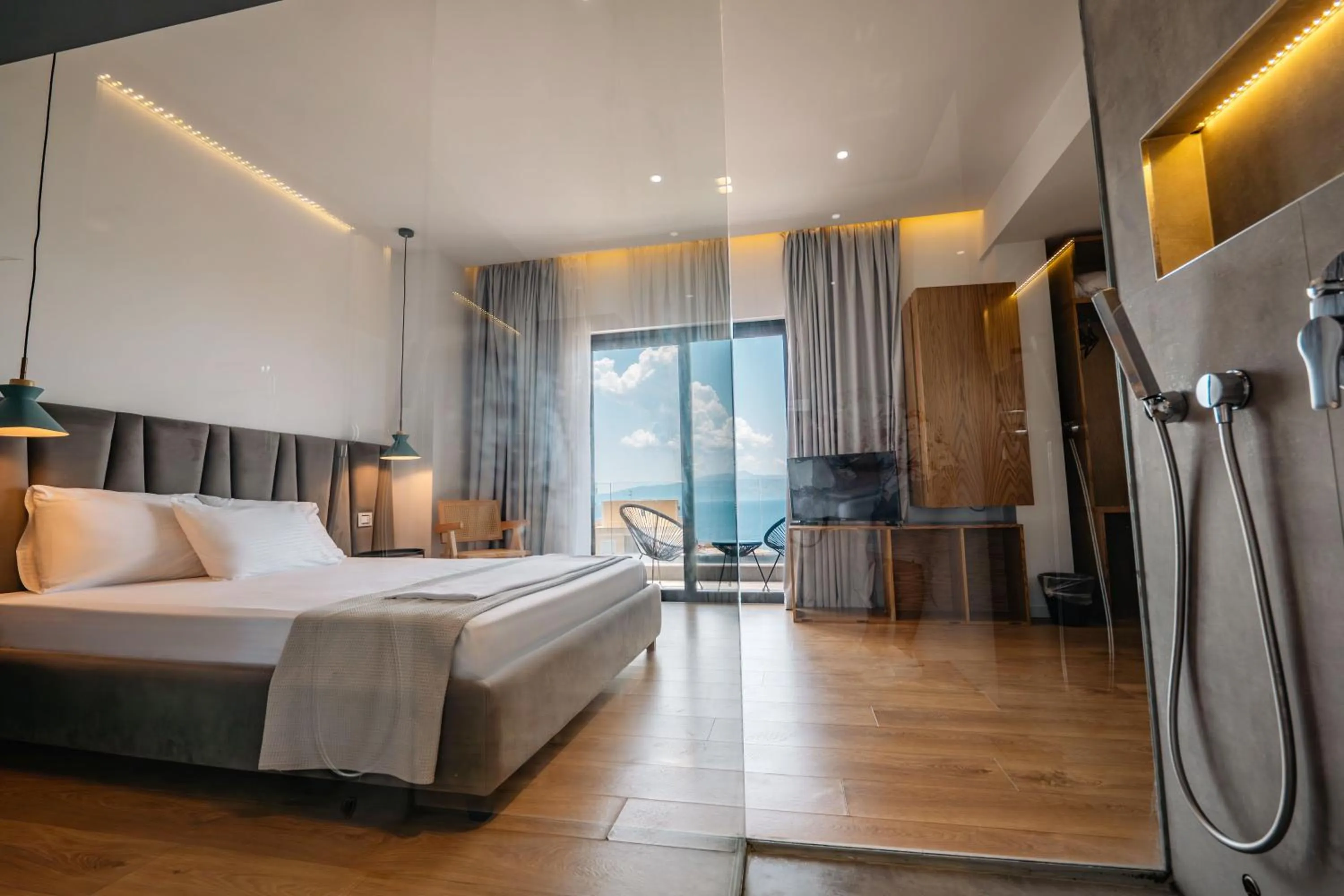 Bathroom, Bed in Kanes Bohemian Boutique Hotel