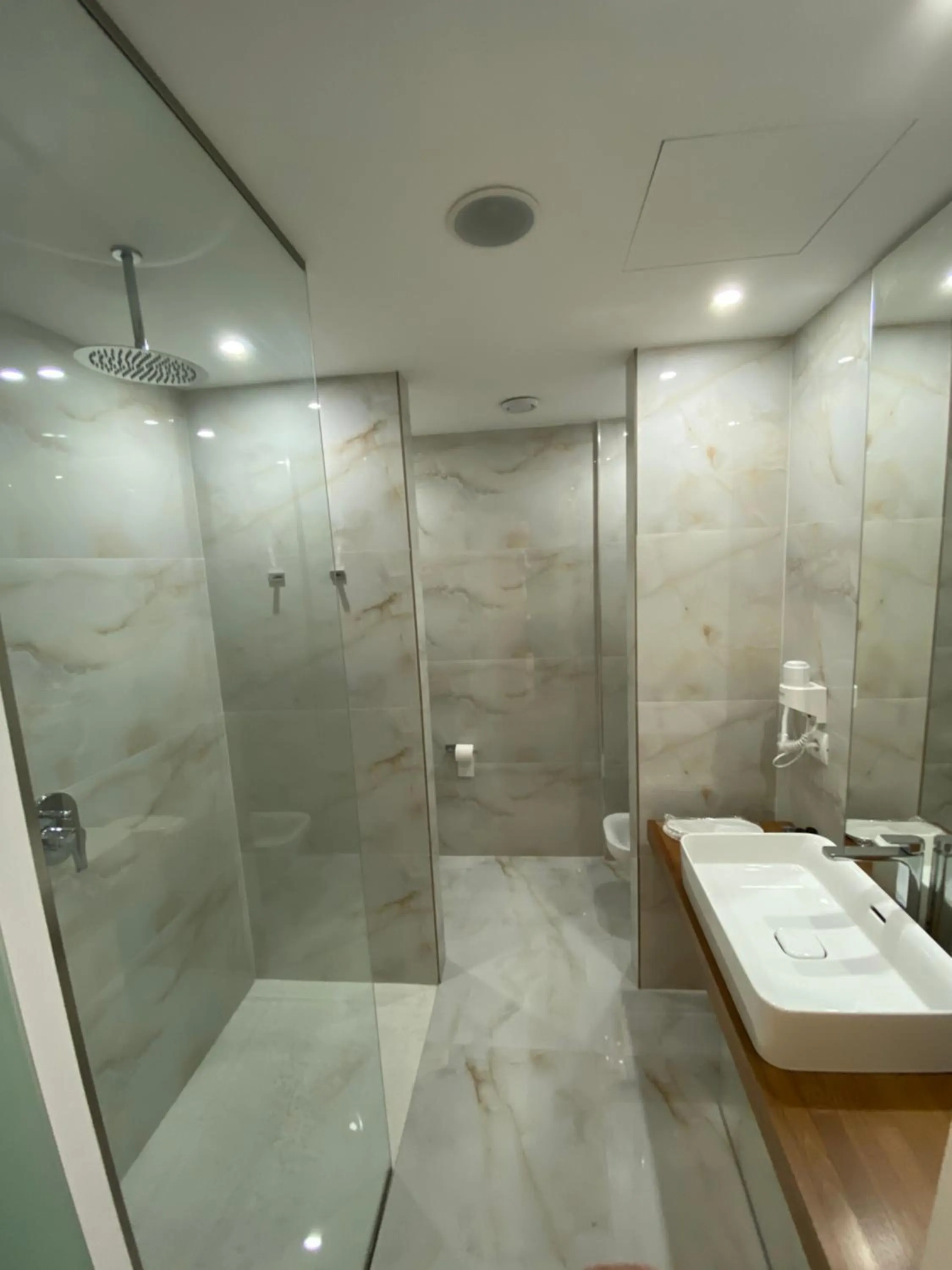 Bathroom in Kanes Bohemian Boutique Hotel