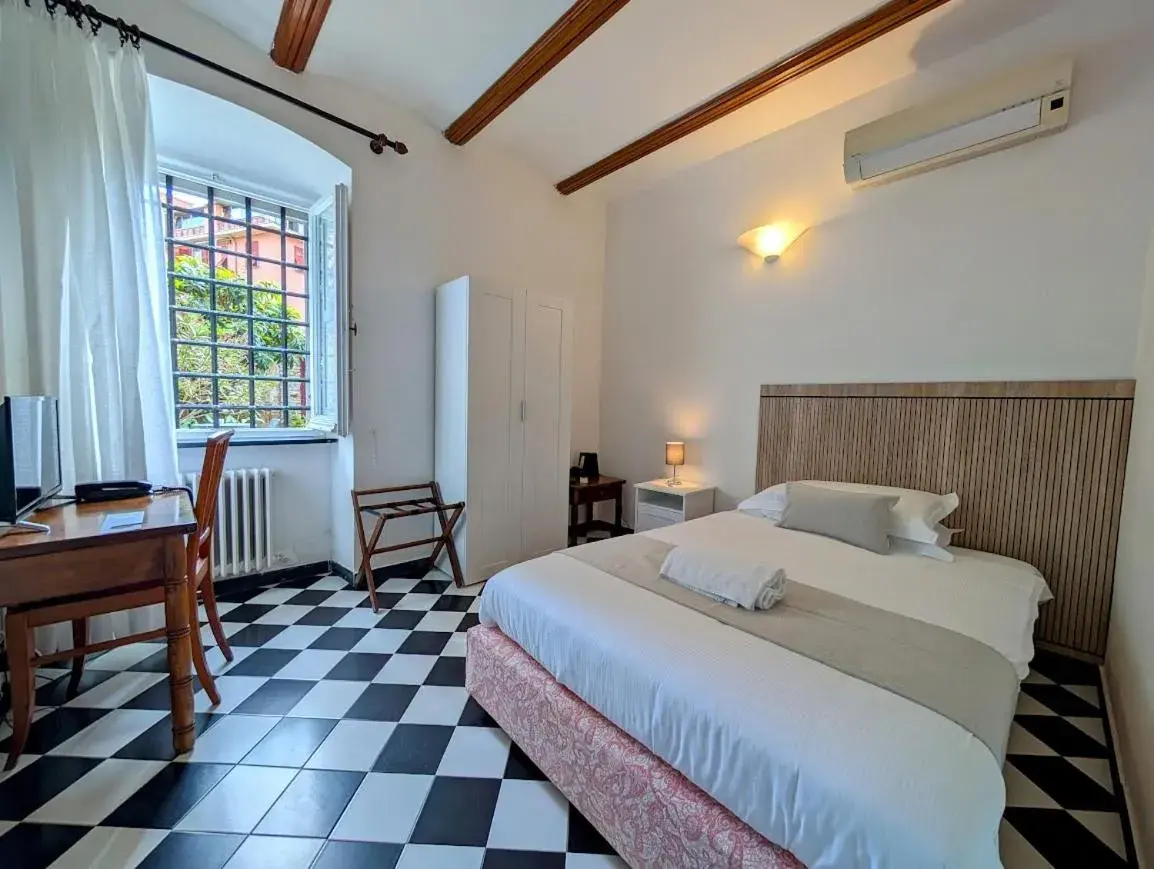 Single Room in Villa Fieschi Boutique Hotel Single Room in Villa Fieschi Boutique Hotel