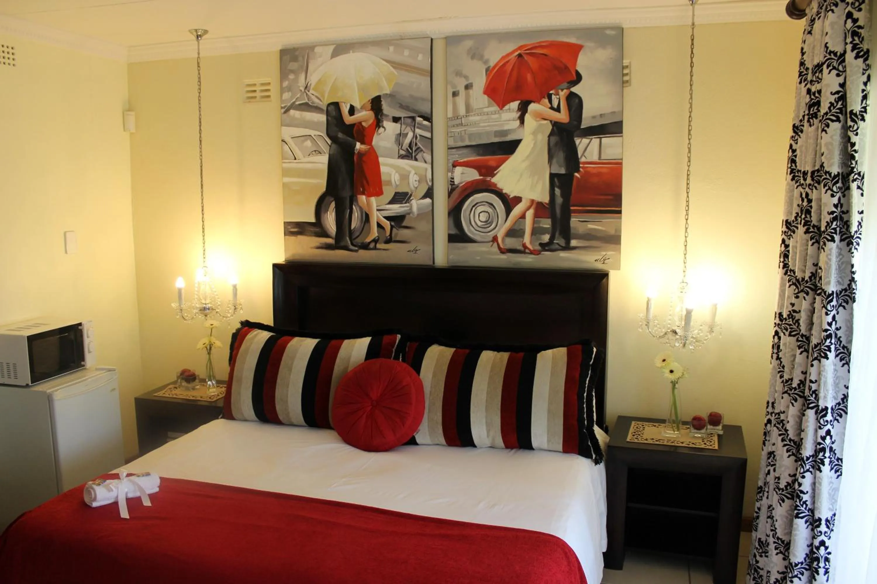 Bedroom, Bed in La Barune Guest House