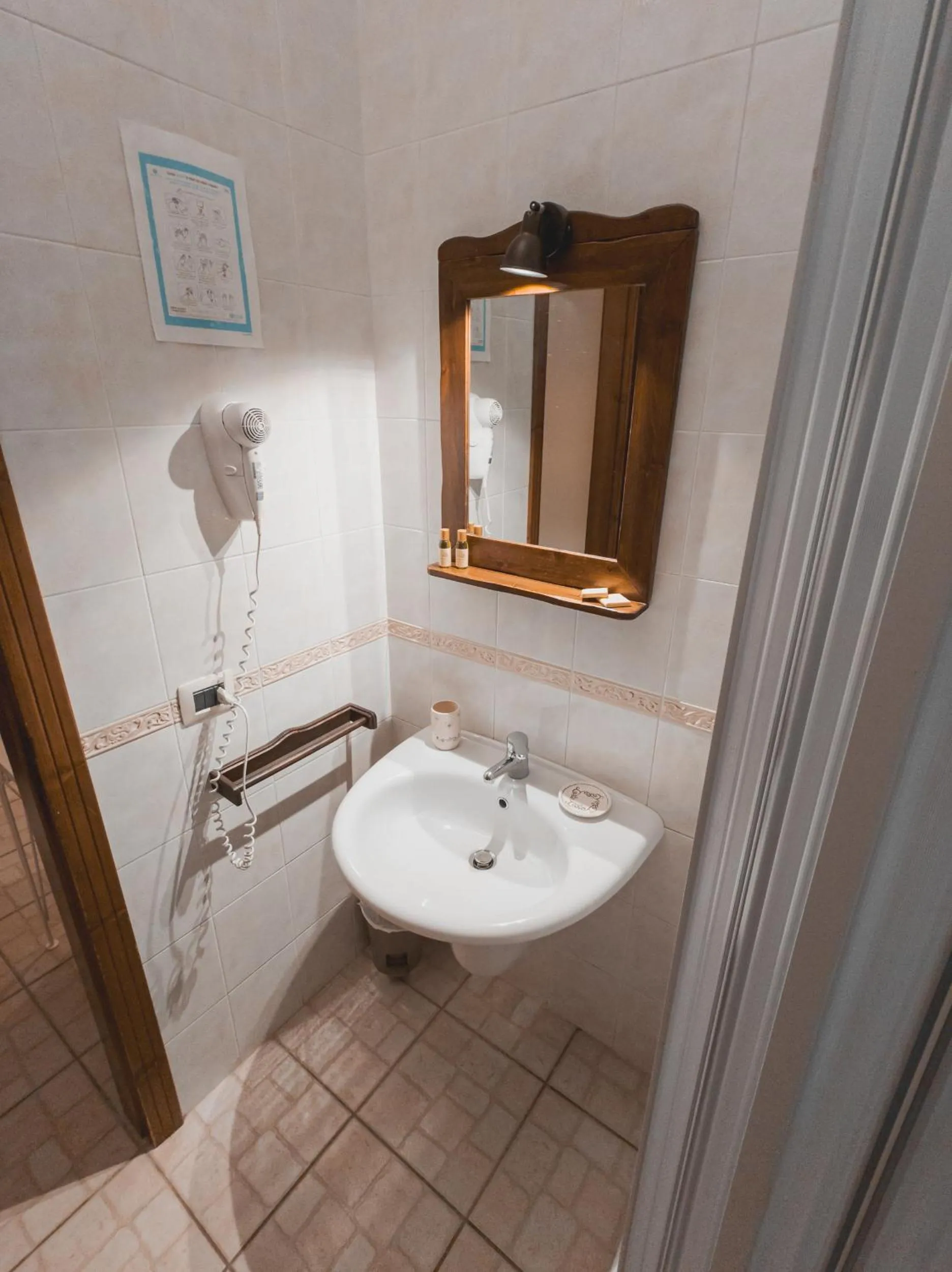 Bathroom in Supramurgia Agribistrot