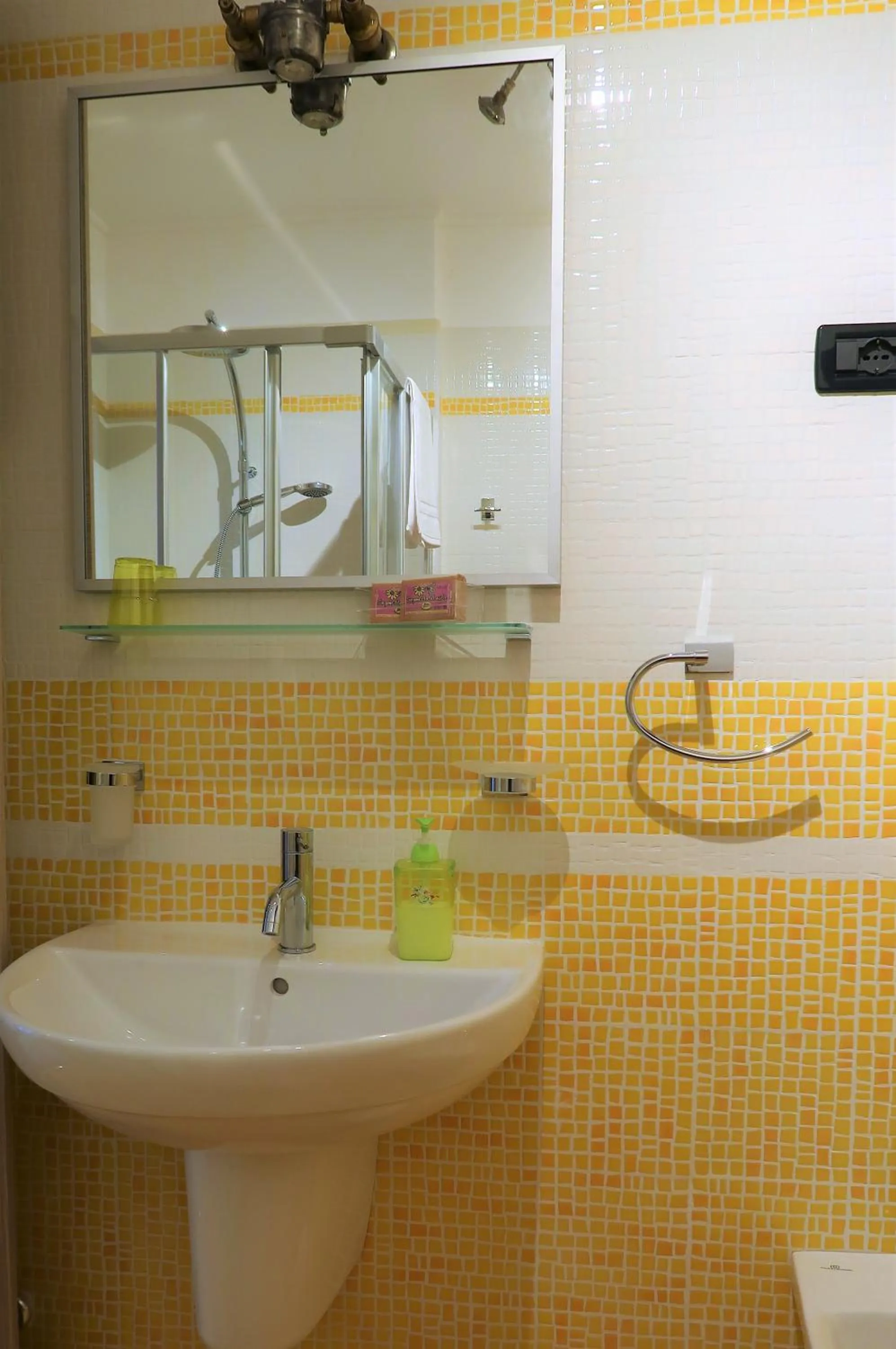 Bathroom in B&B Dalù