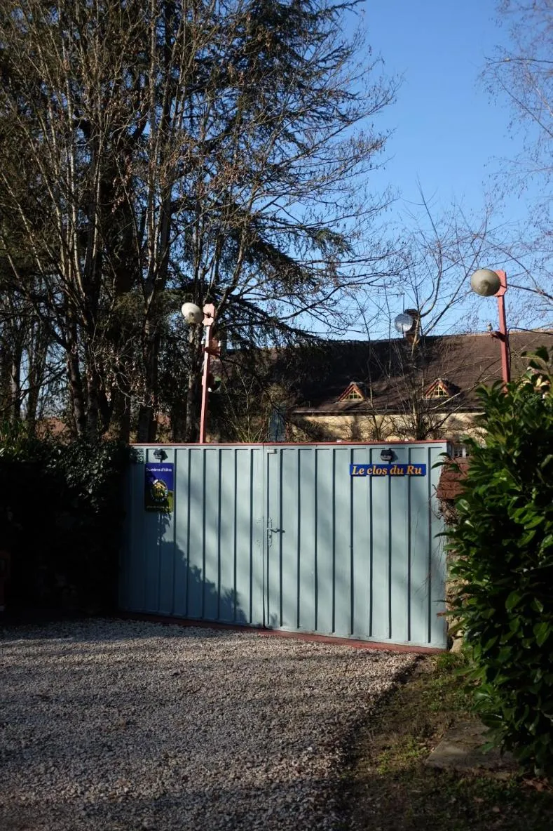 Property building in Le clos du Ru