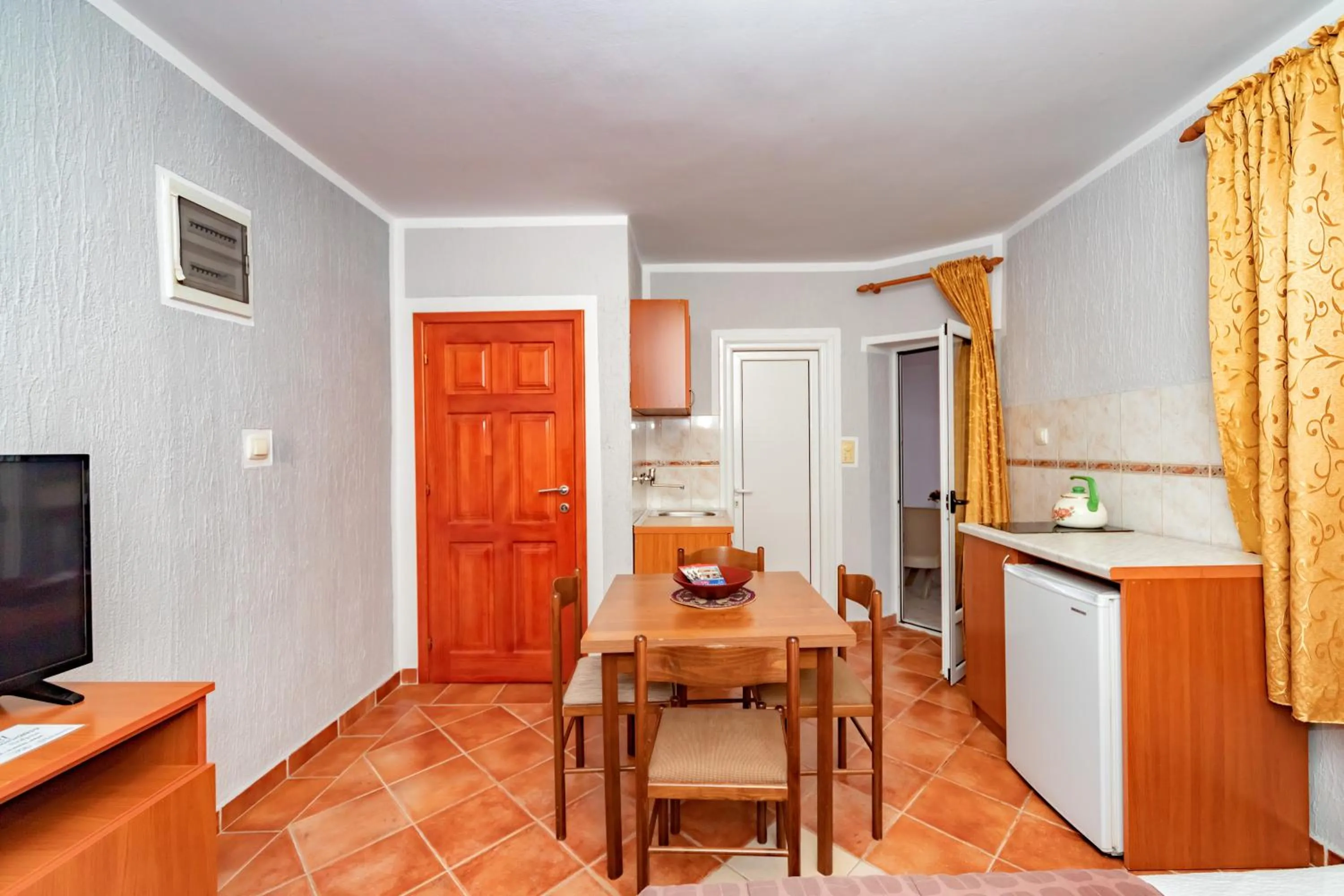 Kitchen or kitchenette in Villa Glavanovic