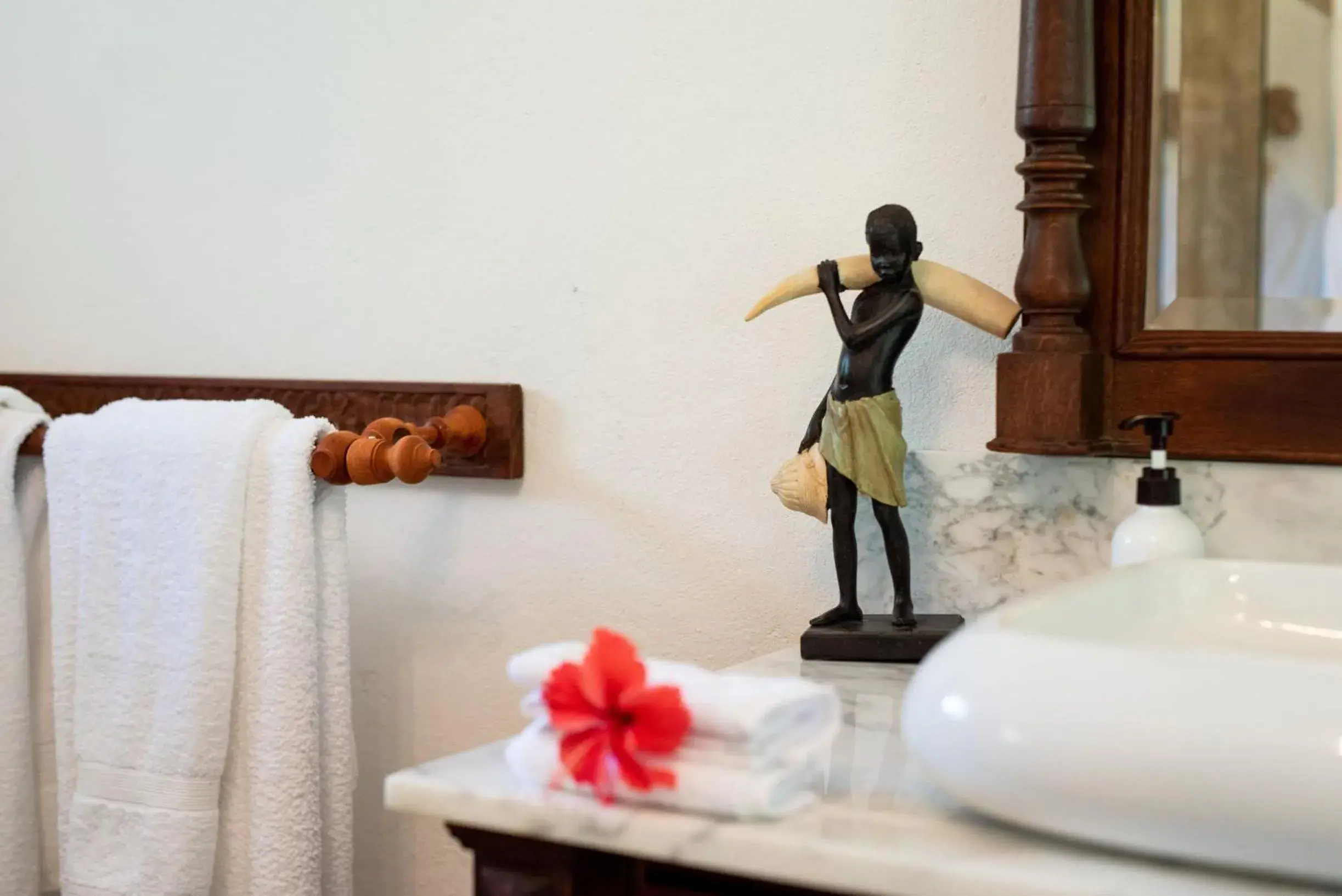 Decorative detail, Bed in Tikitam Palms Boutique Hotel Decorative detail, Bed in Tikitam Palms Boutique Hotel