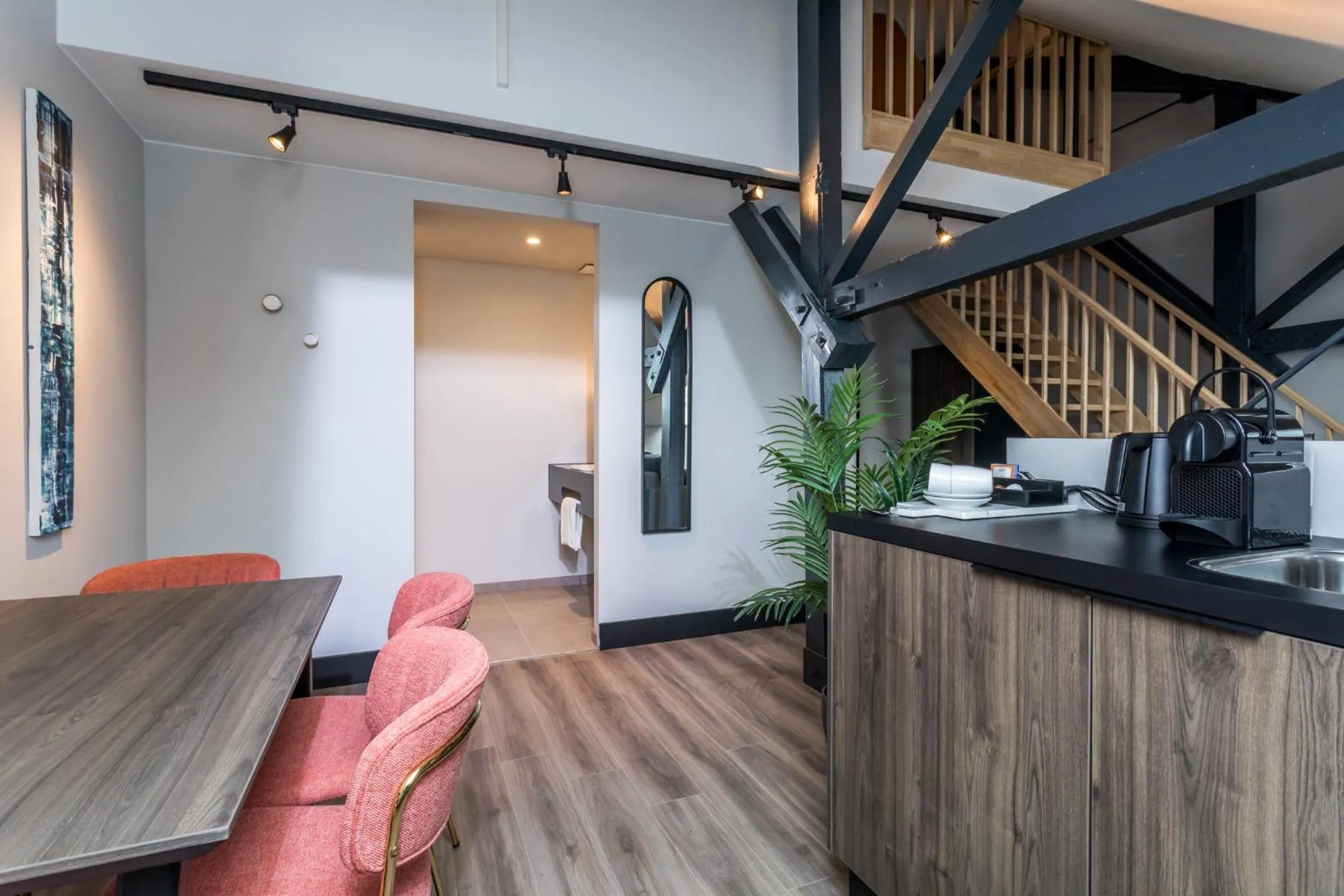 Kitchen or kitchenette in MERICI Hotel Sittard