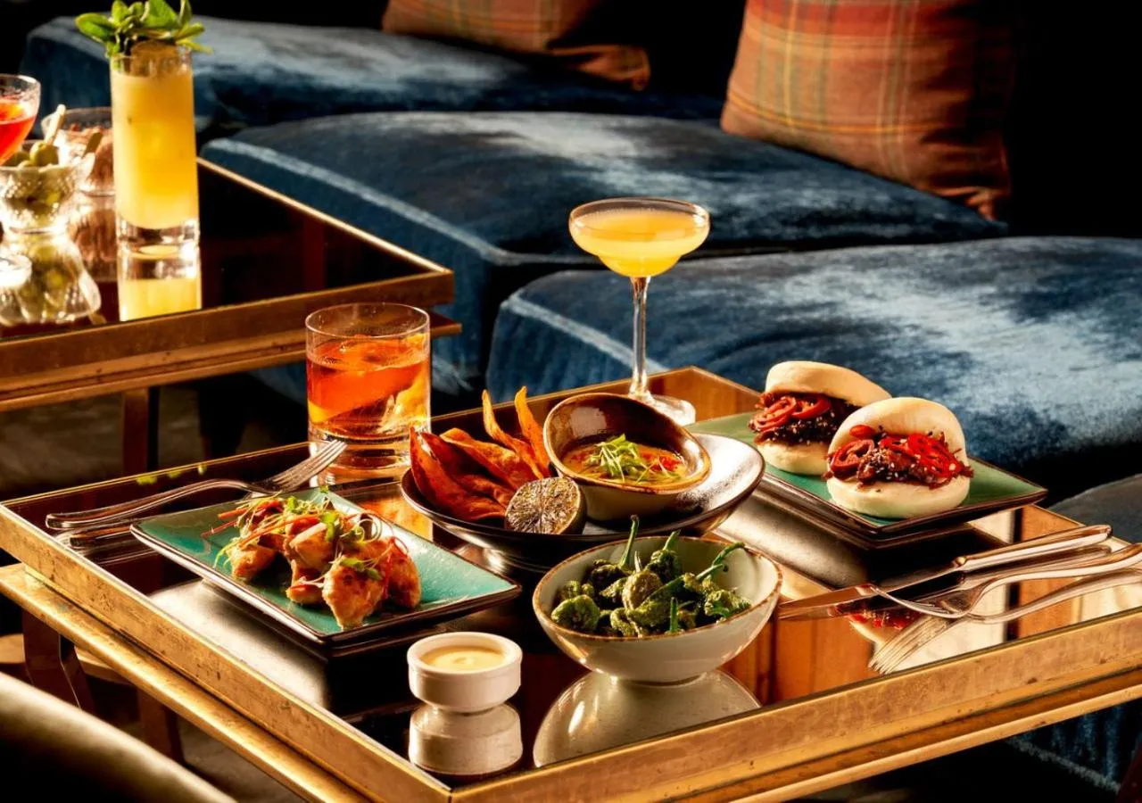 Restaurant/places to eat in The Kensington Hotel