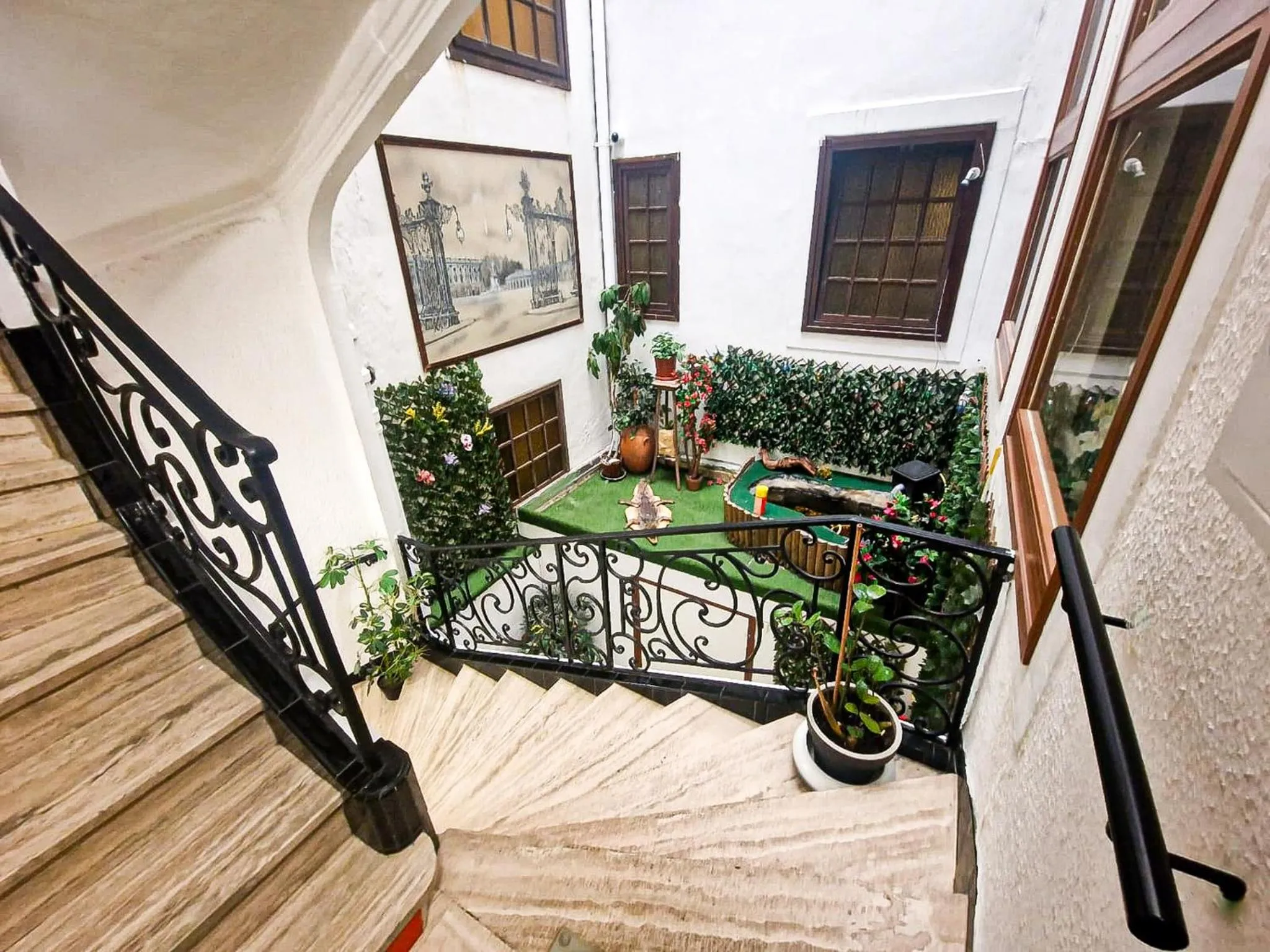 Garden view in Hotel de l'Academie Place Stanislas, Nancy Centre , Gare et Congrés