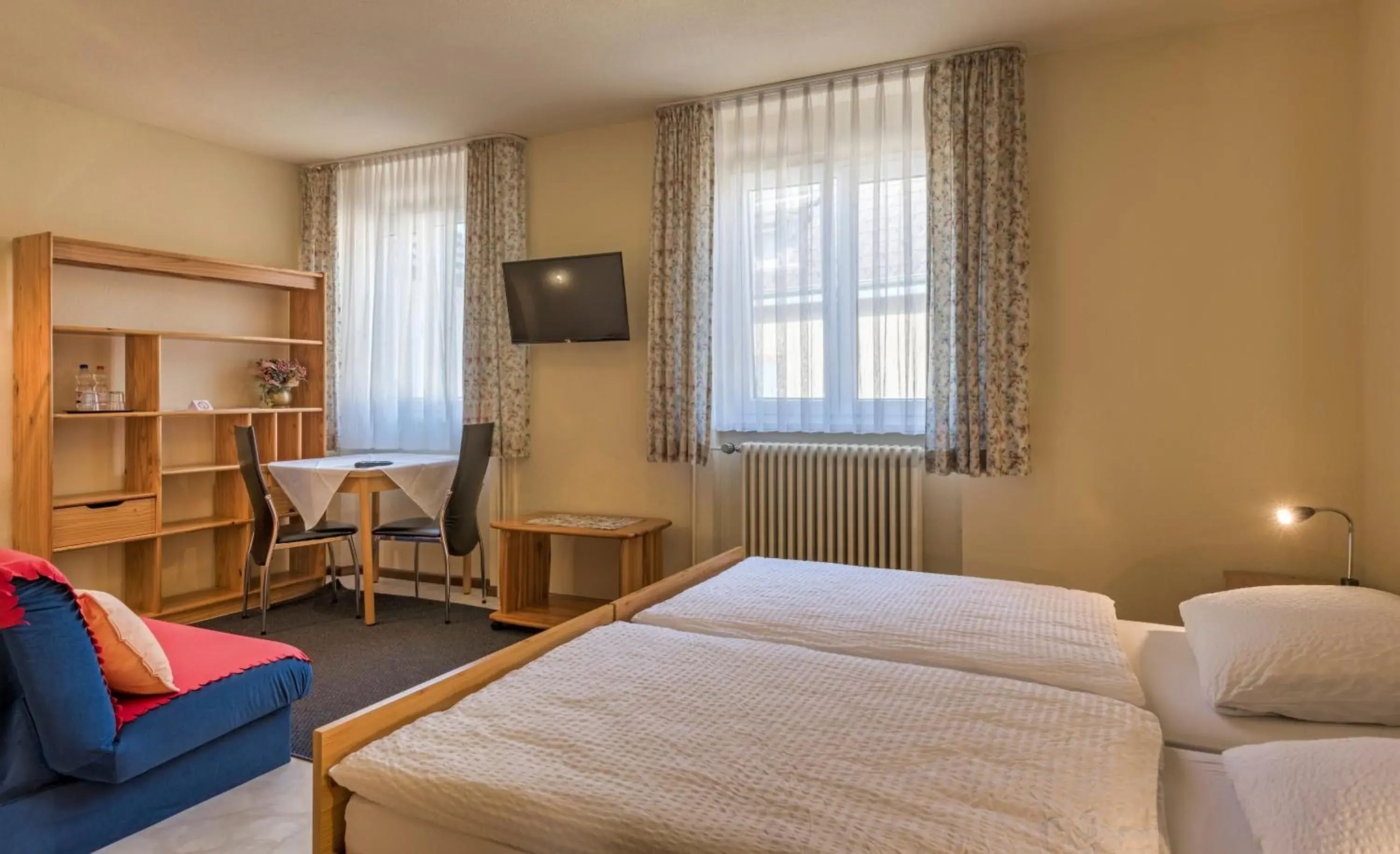 Budget Double Room in Gasthaus zur Schnecke Kandern Budget Double Room in Gasthaus zur Schnecke Kandern