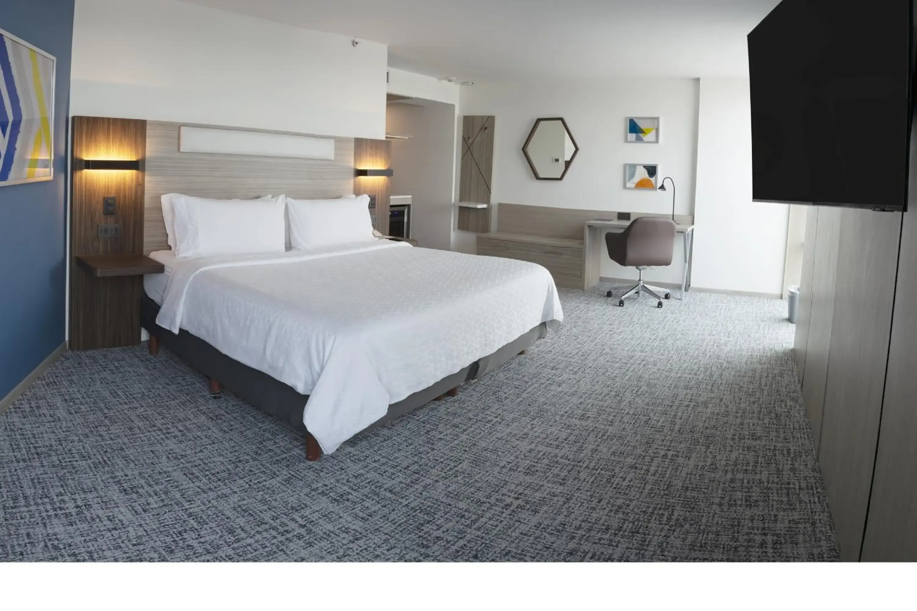 King Suite in Holiday Inn Express Toluca Galerias Metepec by IHG King Suite in Holiday Inn Express Toluca Galerias Metepec by IHG
