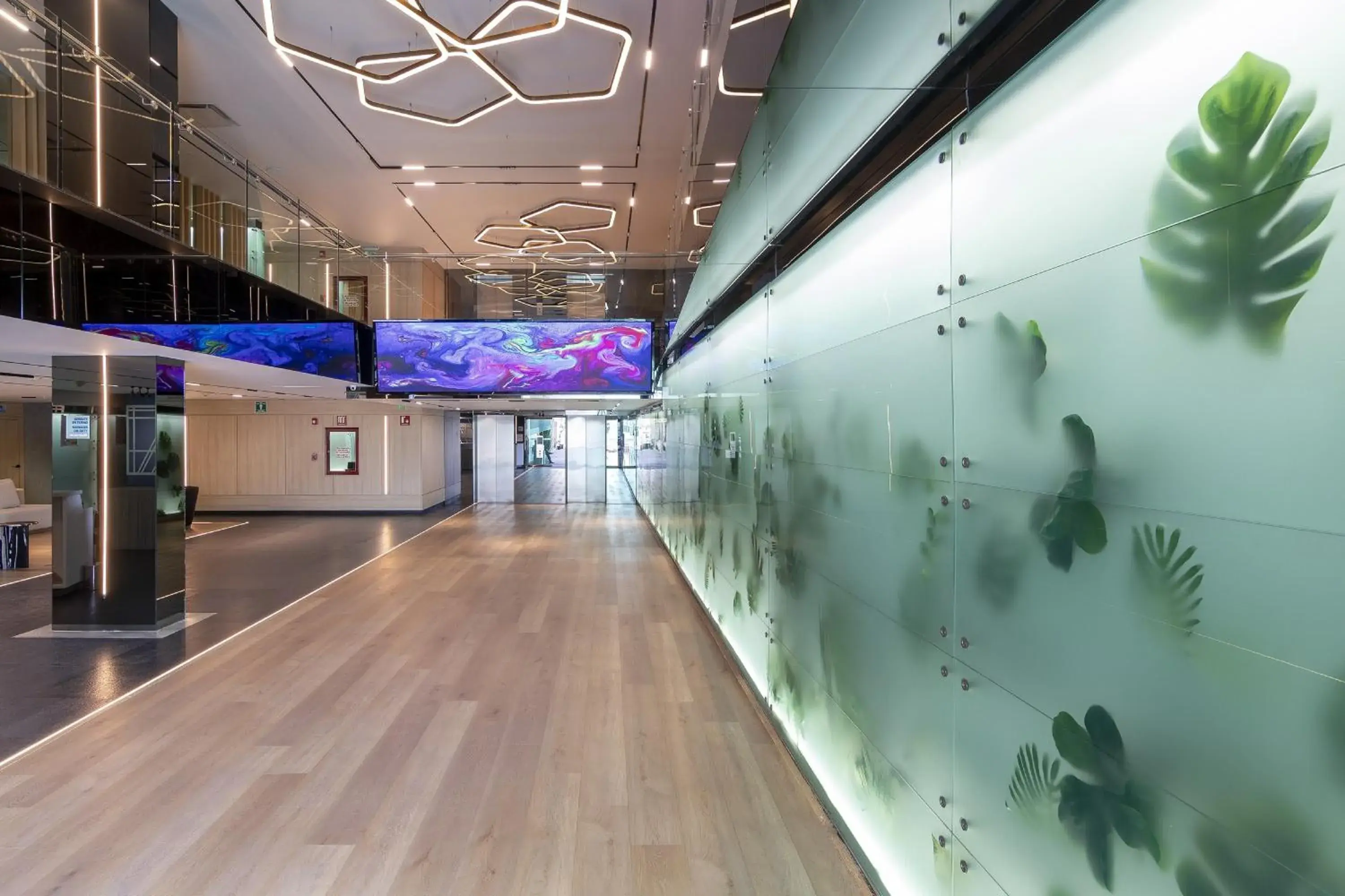 Property building in Holiday Inn Express Toluca Galerias Metepec by IHG Property building in Holiday Inn Express Toluca Galerias Metepec by IHG