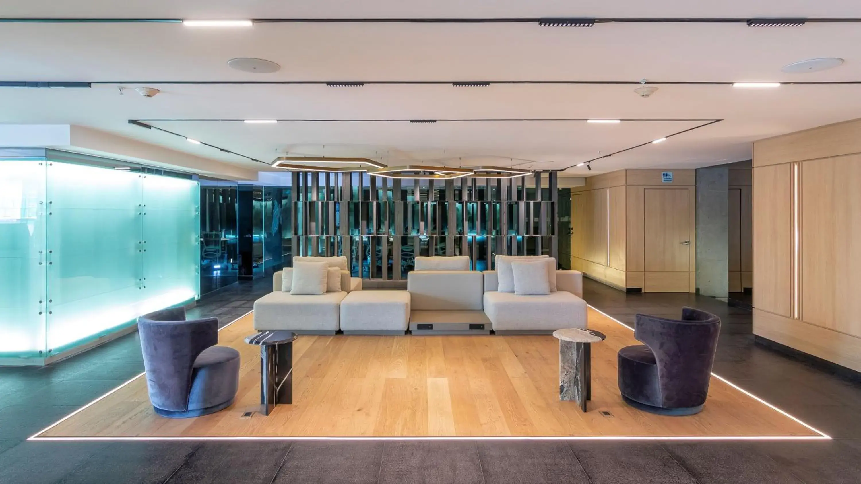 Property building in Holiday Inn Express Toluca Galerias Metepec by IHG Property building in Holiday Inn Express Toluca Galerias Metepec by IHG