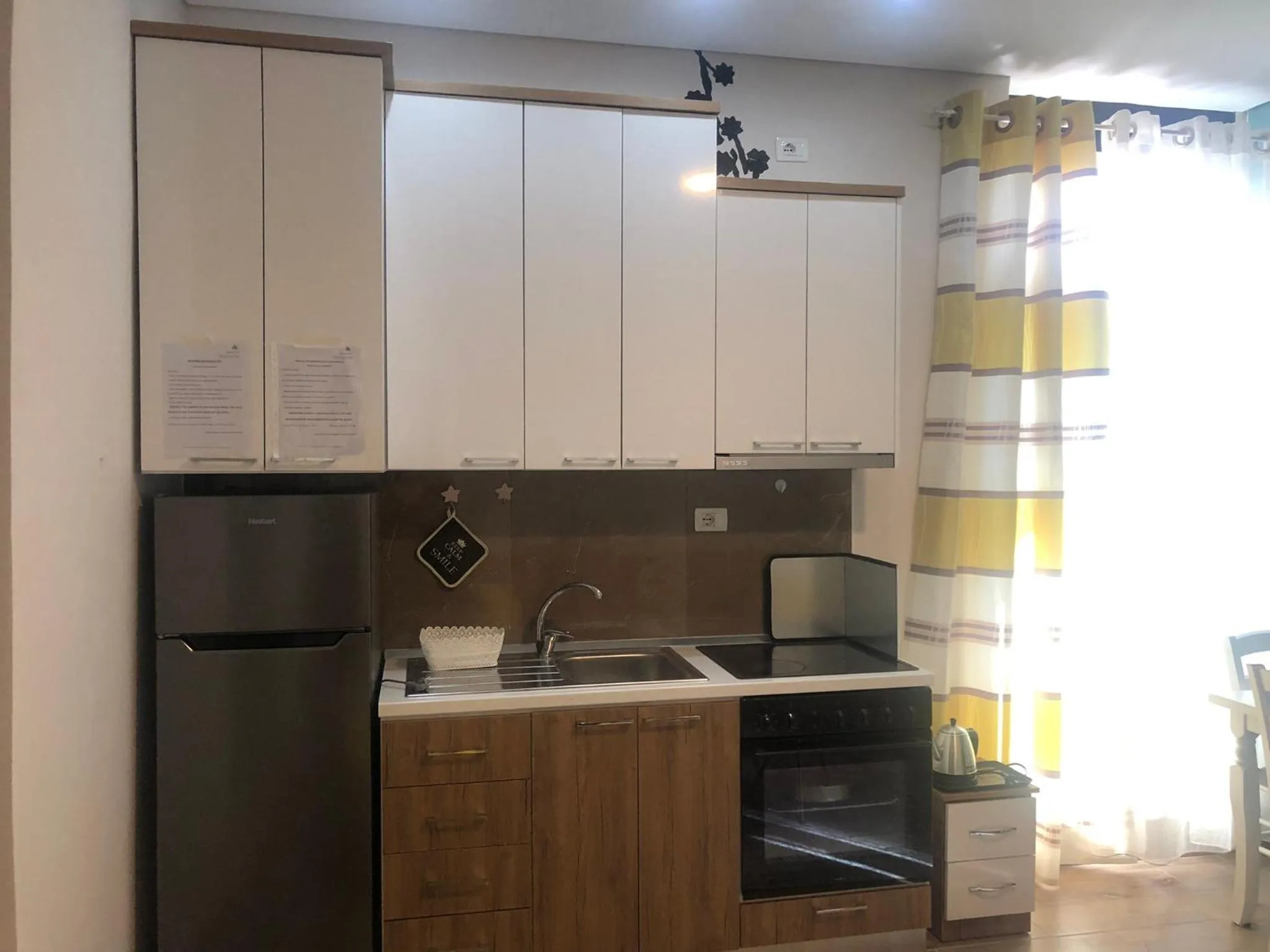 Kitchen or kitchenette in Rezidenca SHOPI Apartments