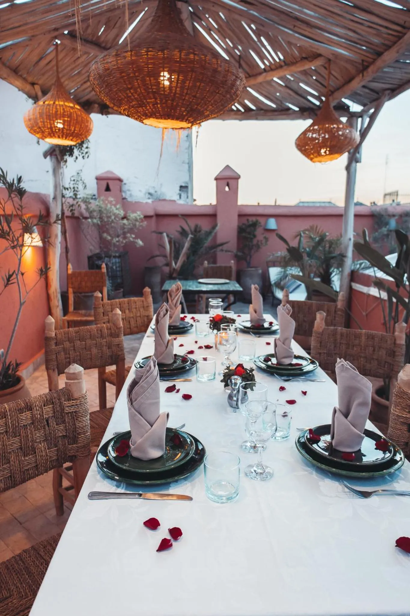 Restaurant/places to eat in Riad Dar Elma And Spa