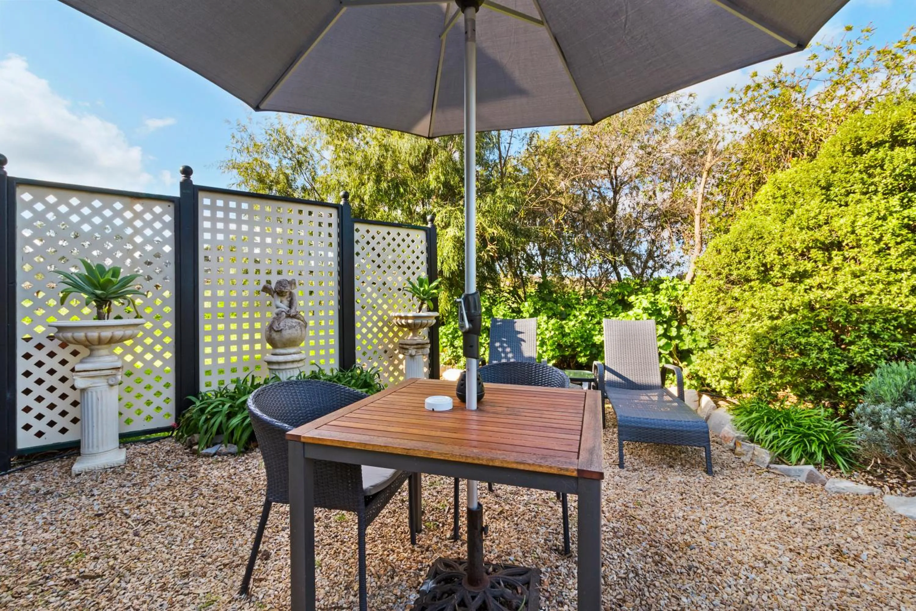 Natural landscape in Stonewell Cottages and Vineyards