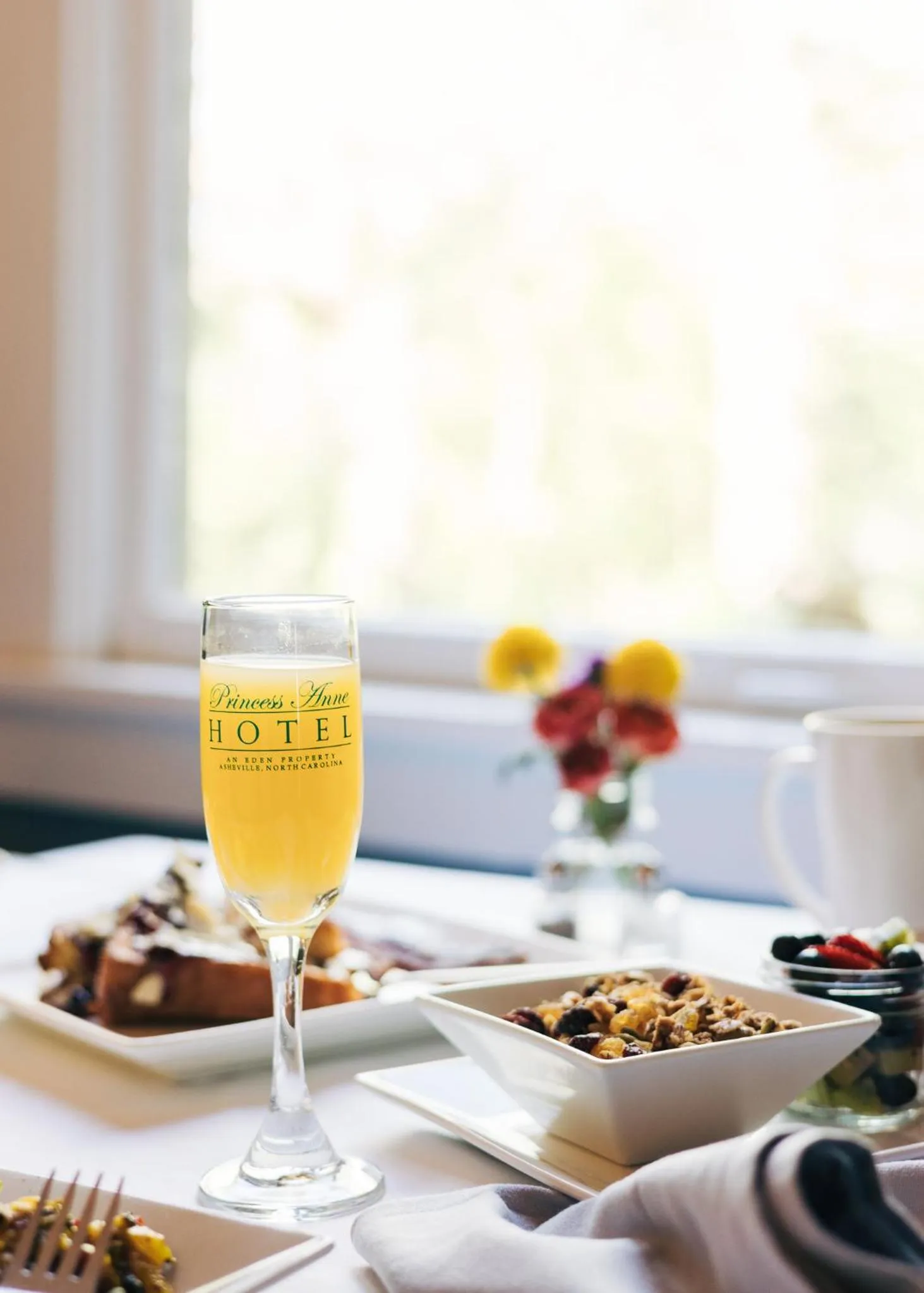 Food and drinks in Princess Anne Boutique Hotel