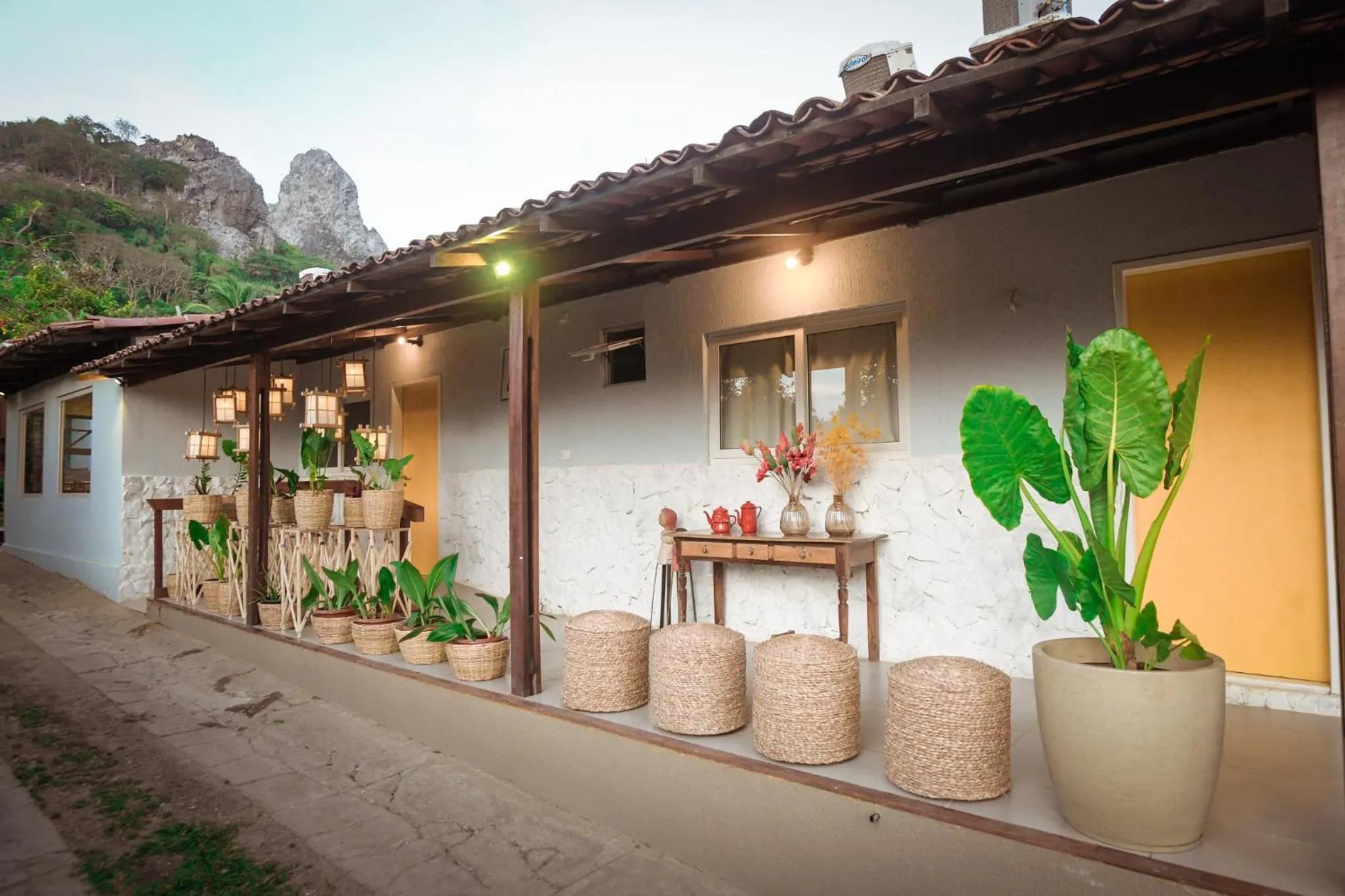 People in Ecocharme Pousada do Marcilio