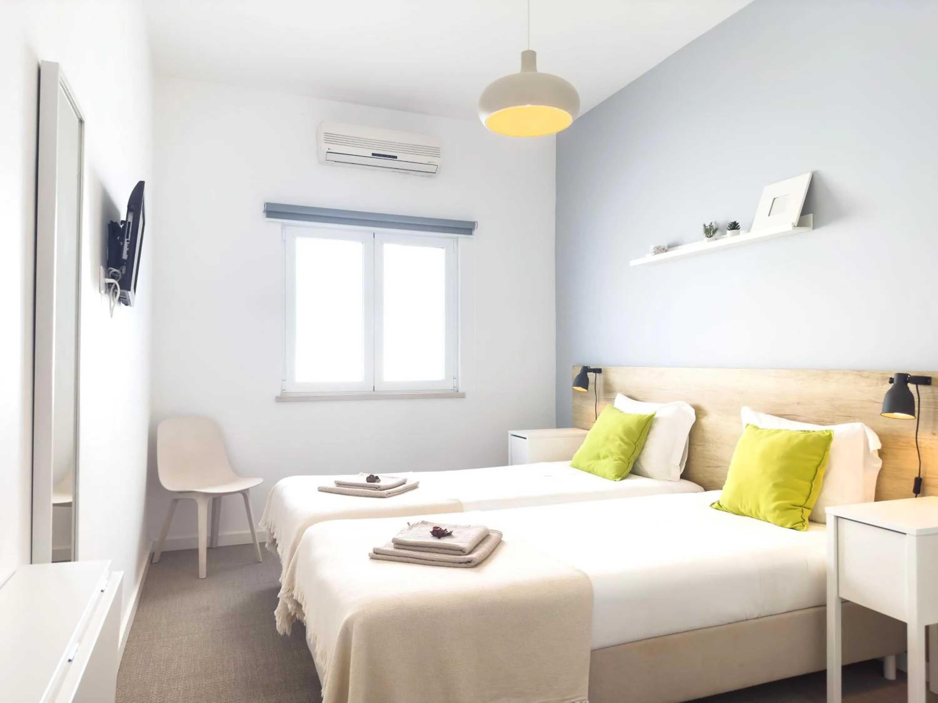 Bedroom, Bed in Solar do Alentejo