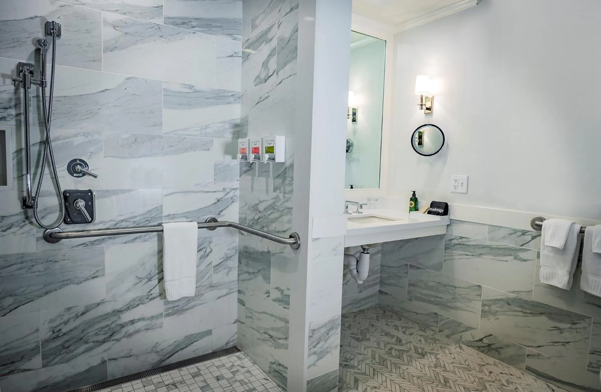 Shower in The Wauwinet Nantucket