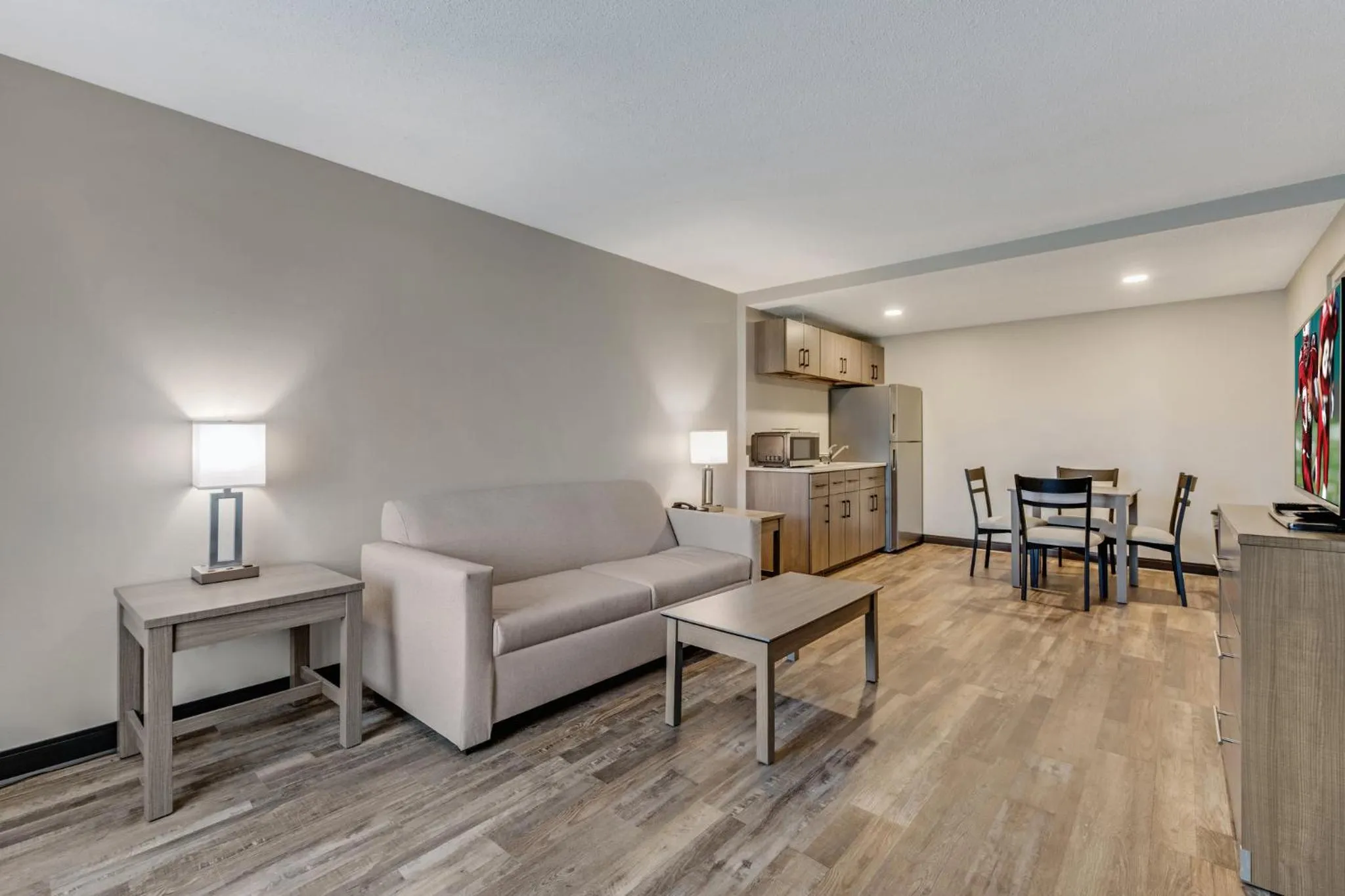 Photo of the whole room in Red Roof Inn & Suites Wilkesboro