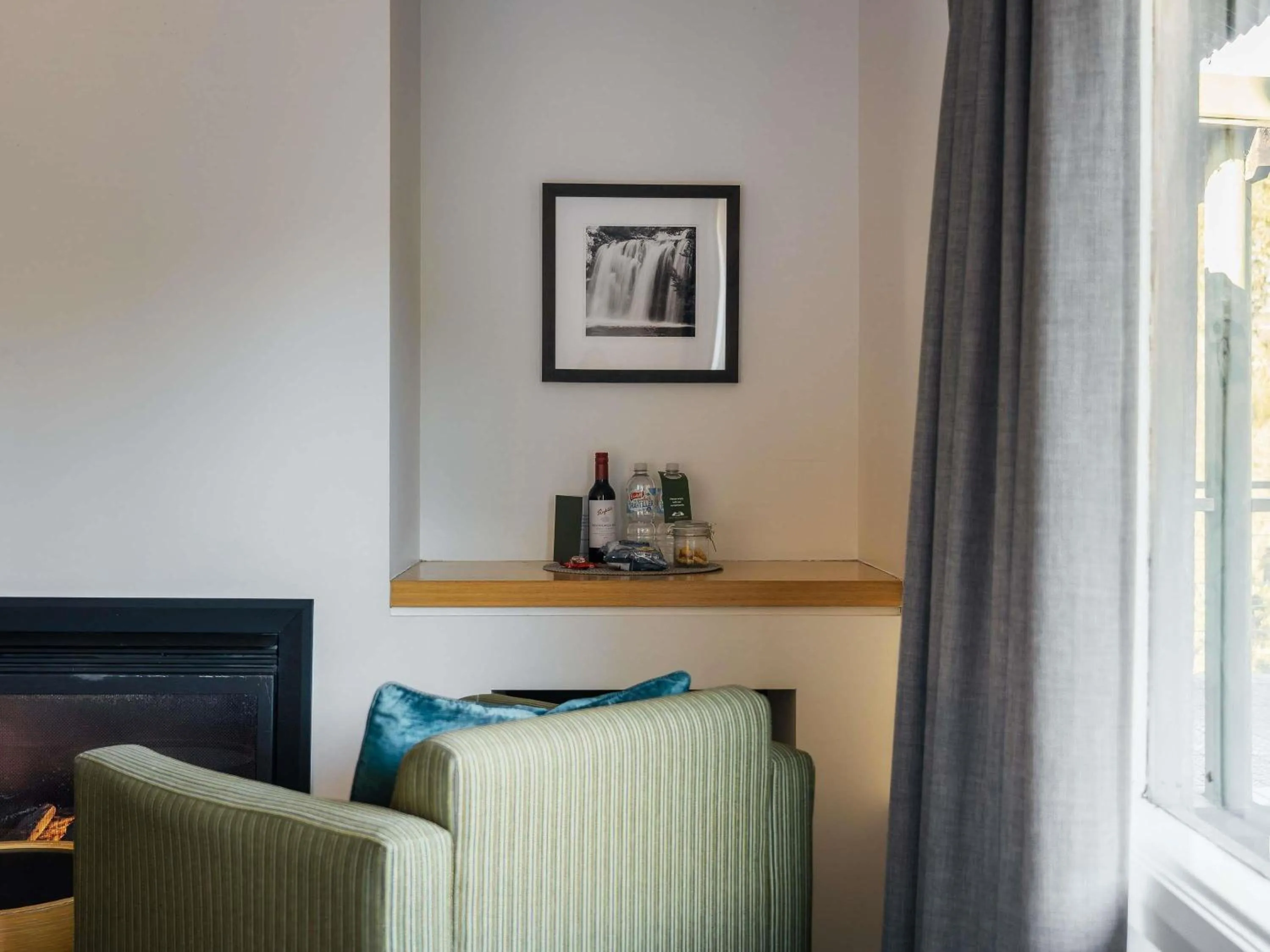 Bedroom in Peppers Cradle Mountain Lodge