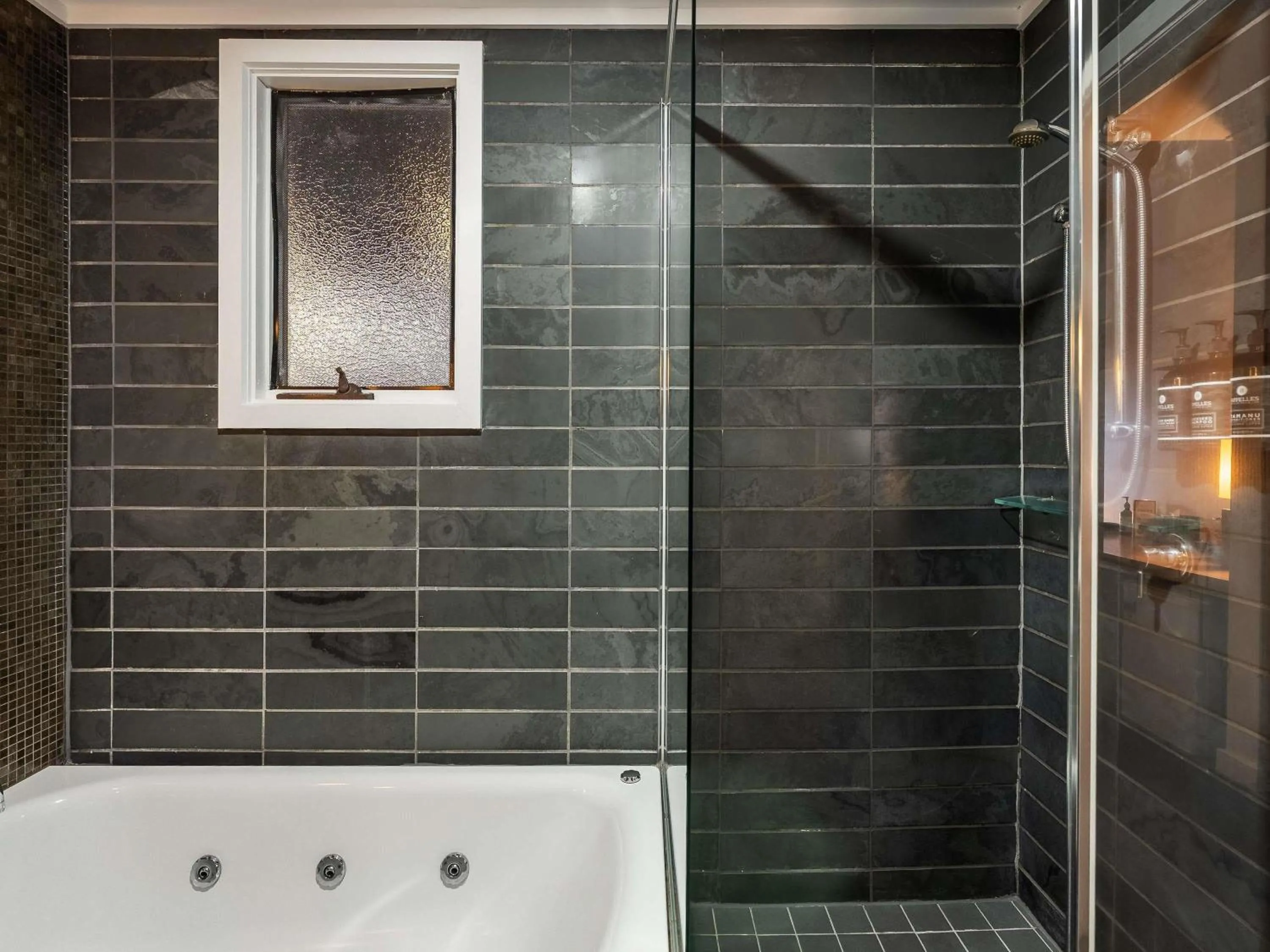 Bedroom in Peppers Cradle Mountain Lodge