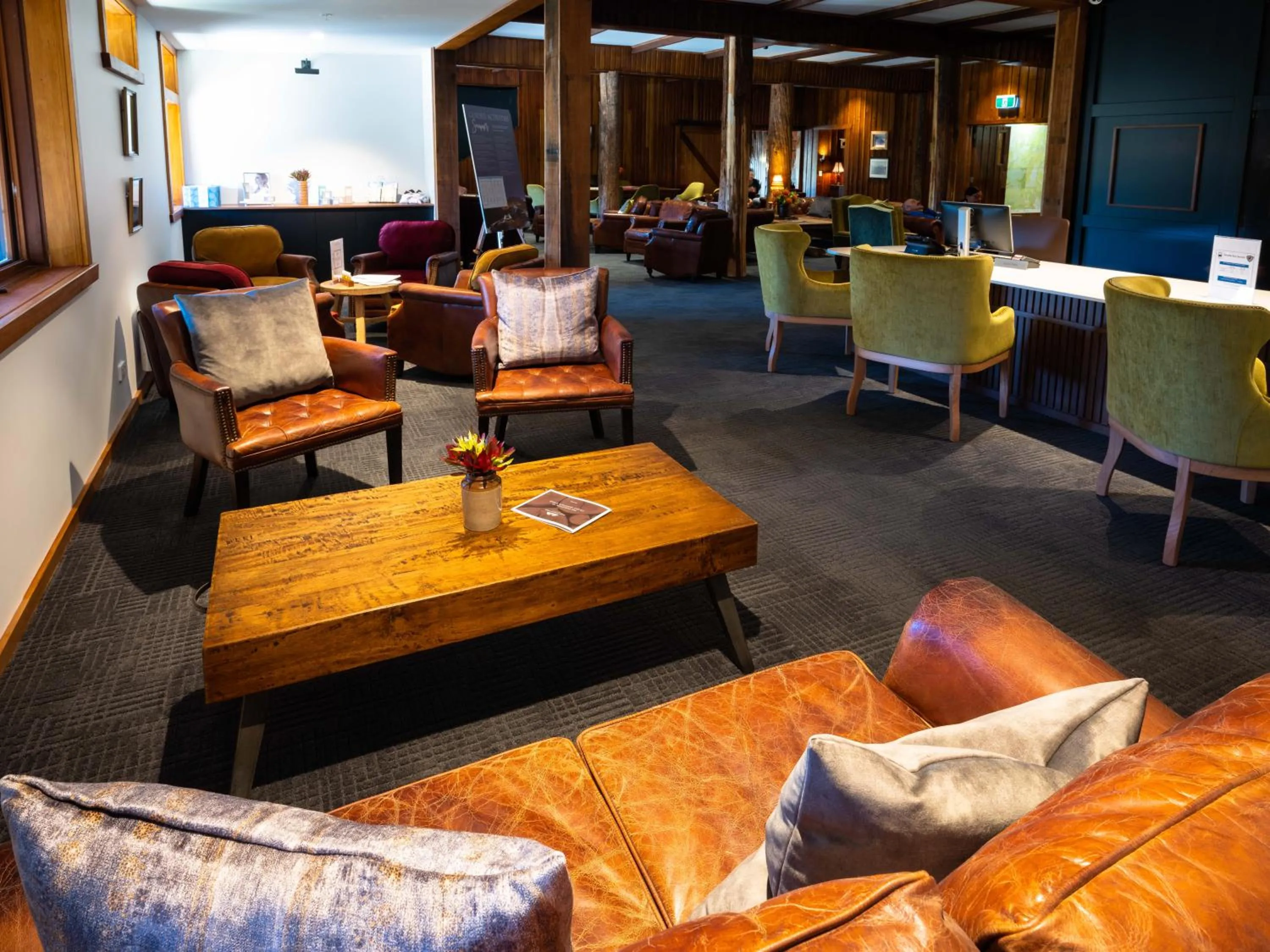 Communal lounge/ TV room in Peppers Cradle Mountain Lodge