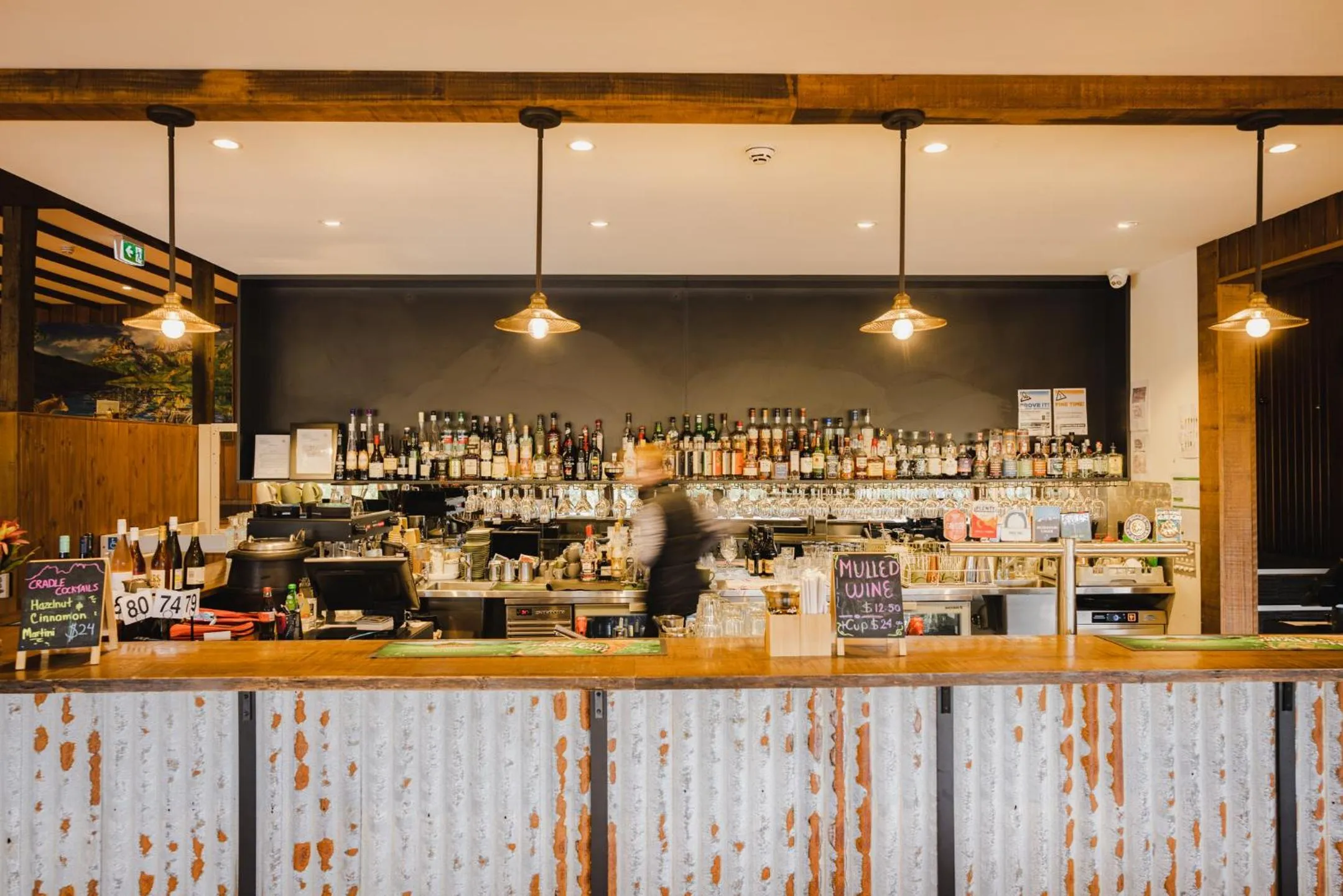 Restaurant/places to eat in Peppers Cradle Mountain Lodge