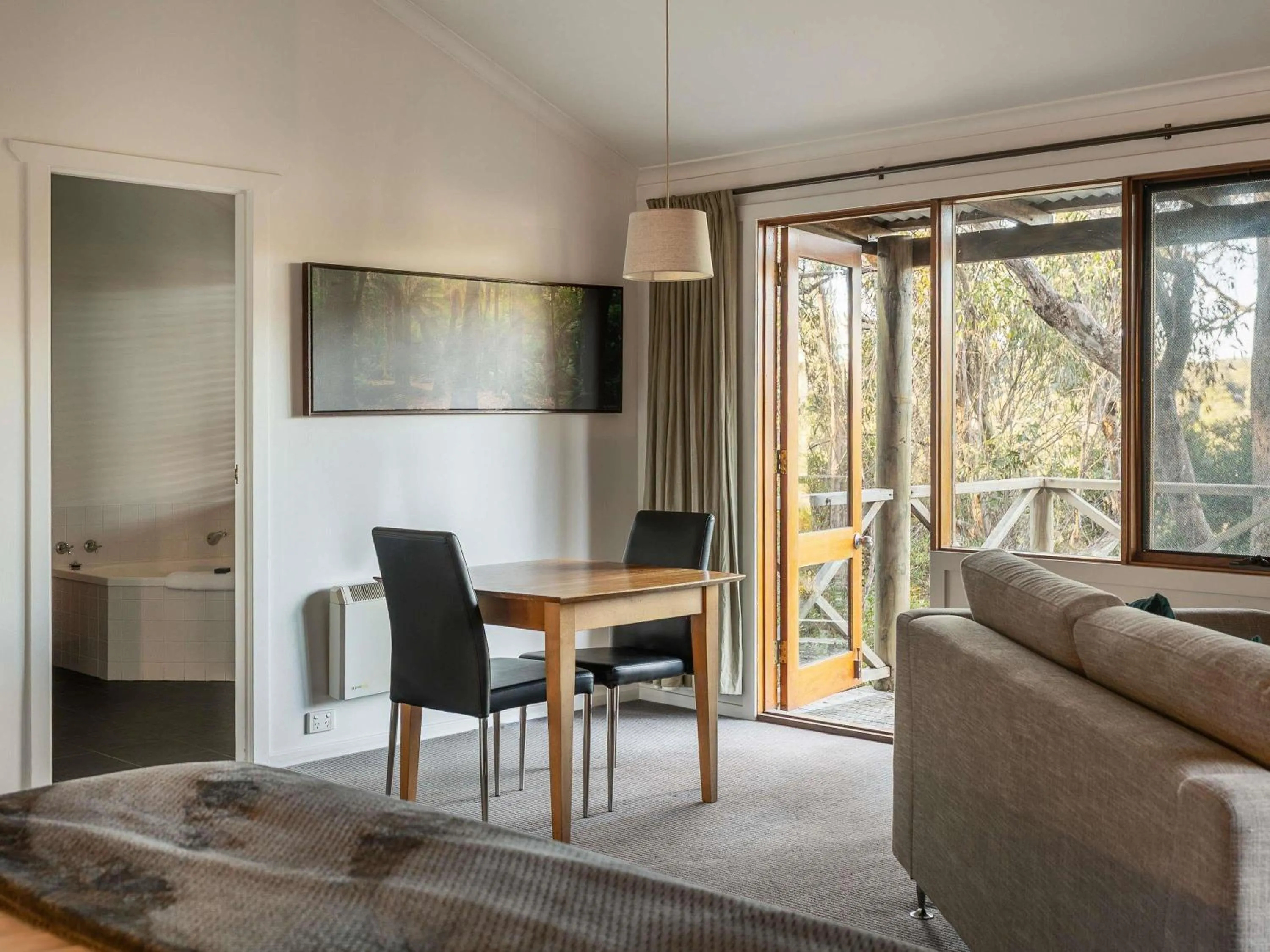 Bedroom in Peppers Cradle Mountain Lodge